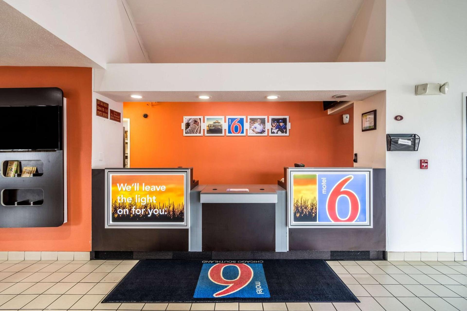 Motel 6-Harvey, IL photo 23