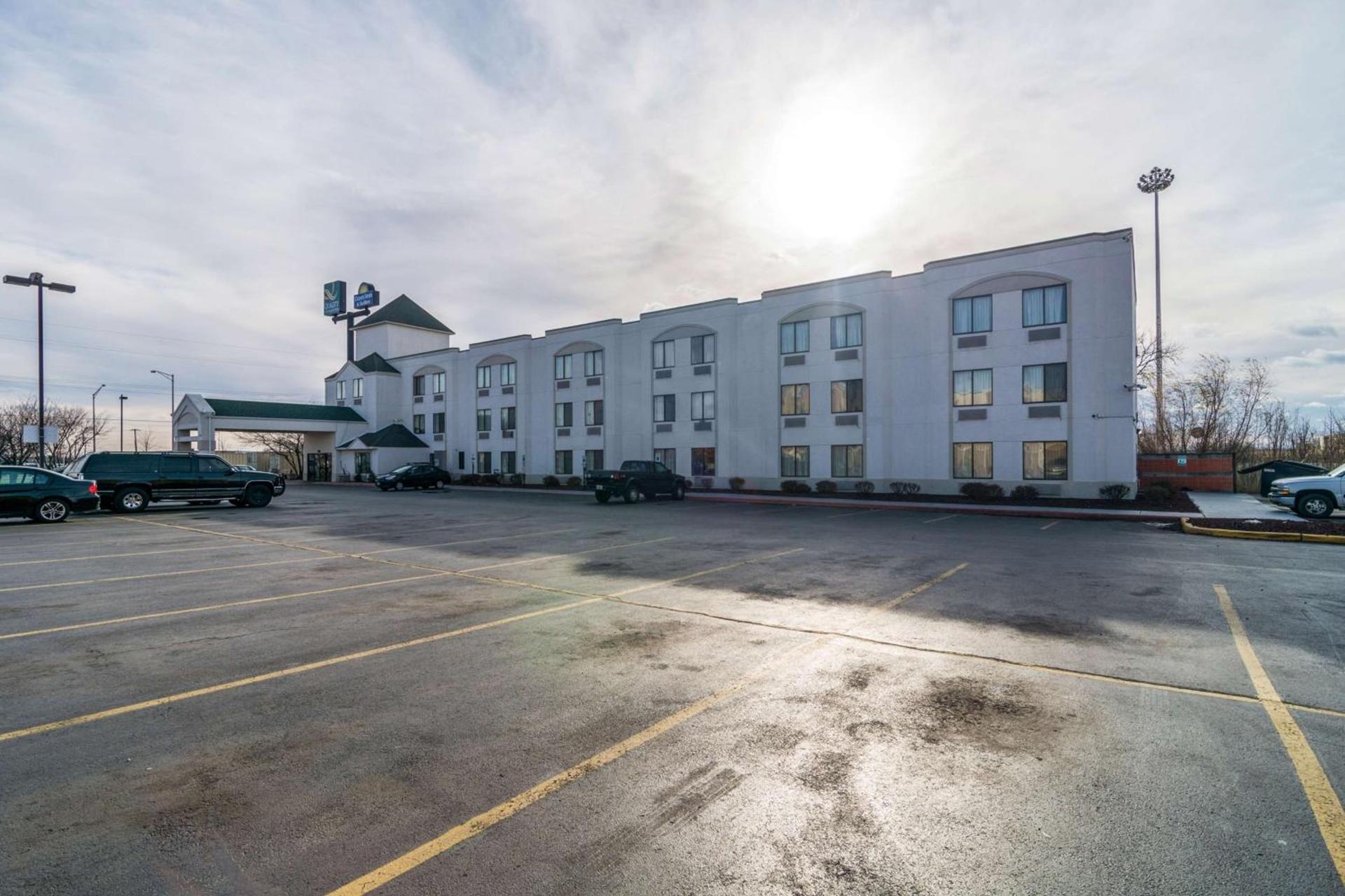 Motel 6-Harvey, IL photo 4