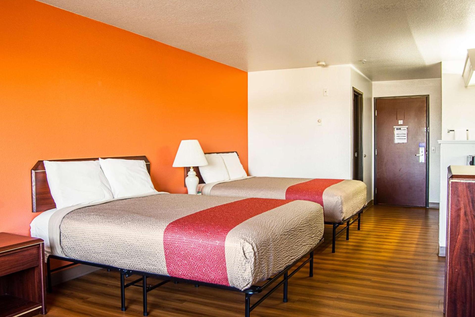 Motel 6-Newport, OR photo 35