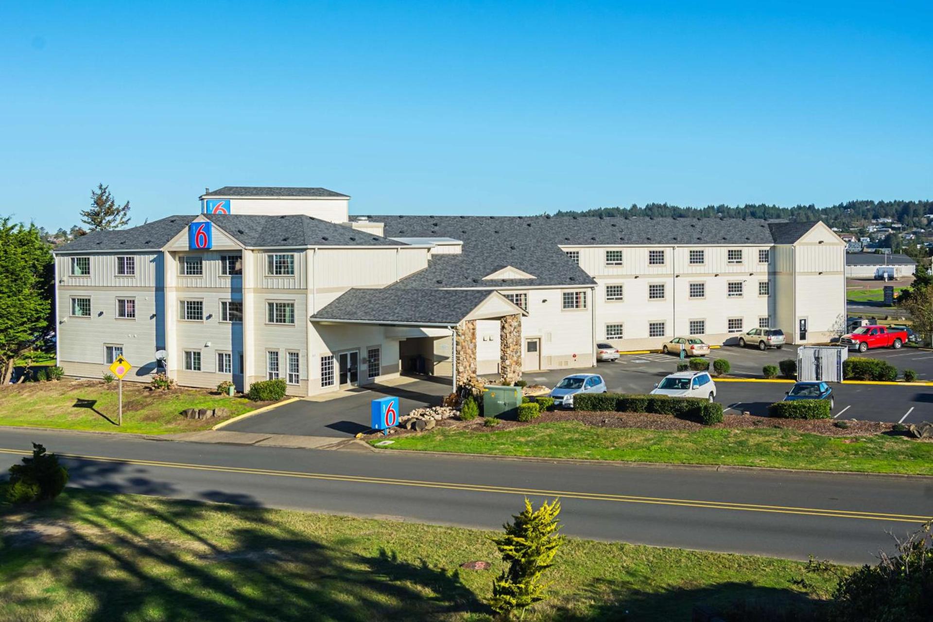 Motel 6-Newport, OR photo 33