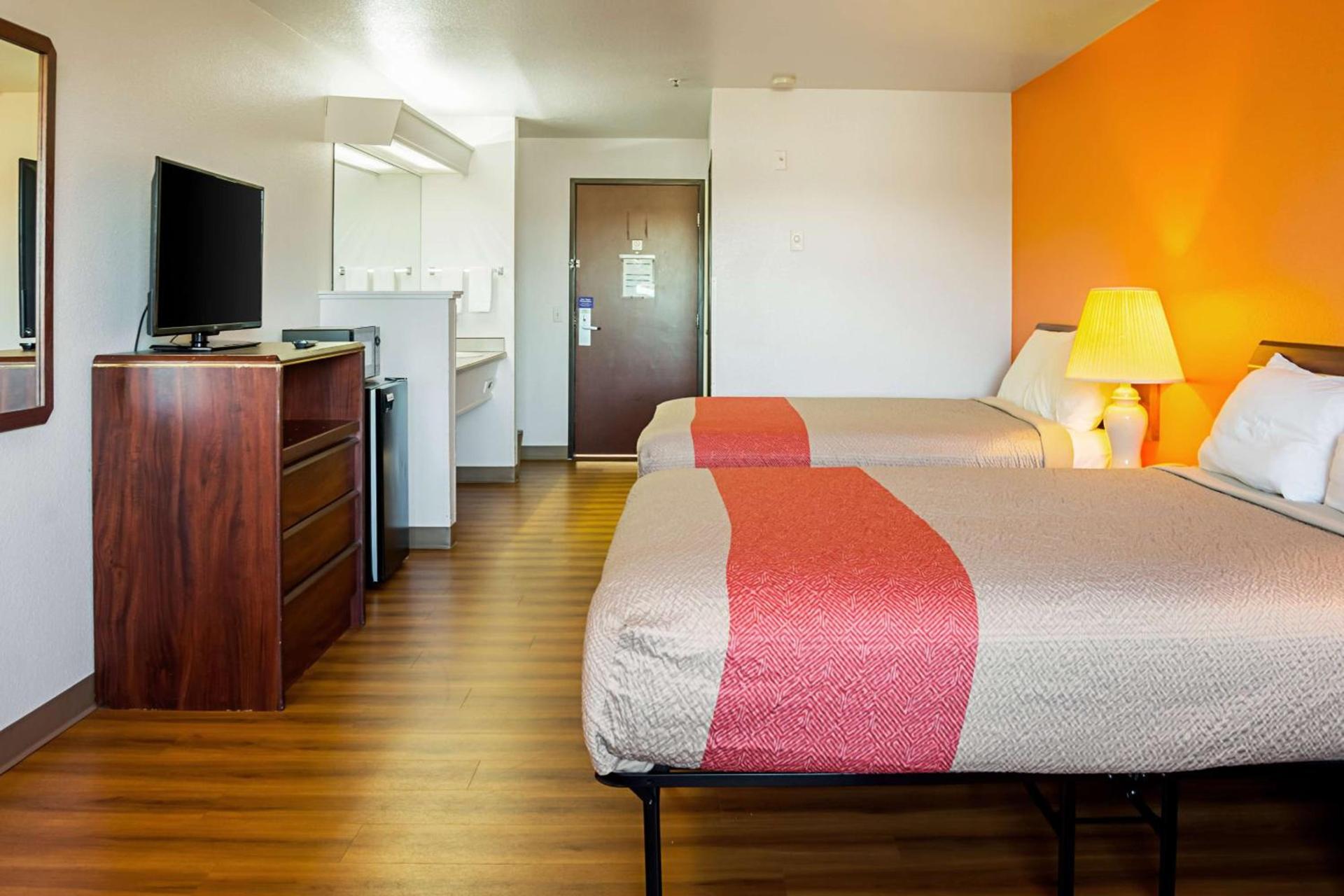 Motel 6-Newport, OR photo 24