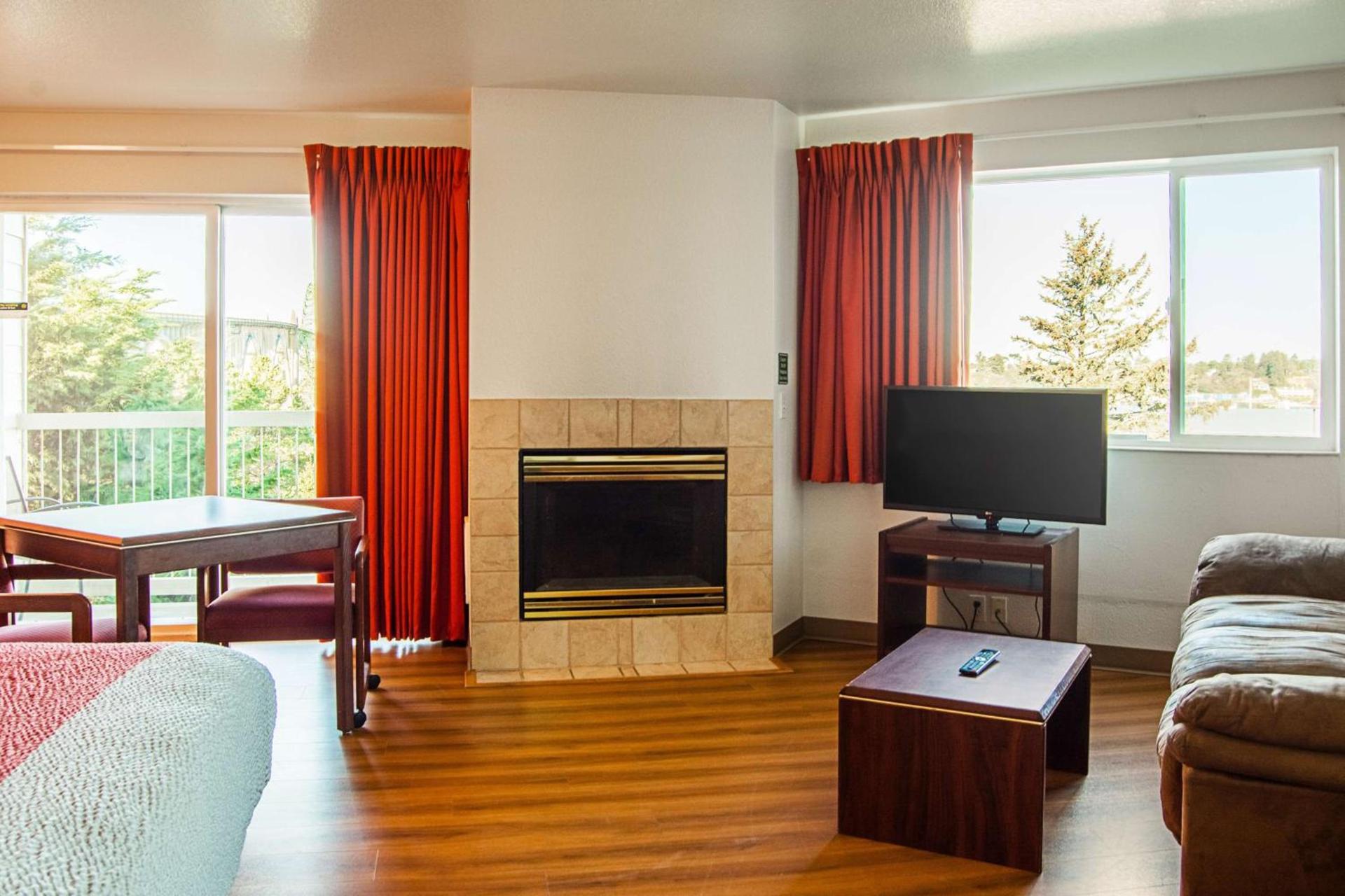 Motel 6-Newport, OR photo 18