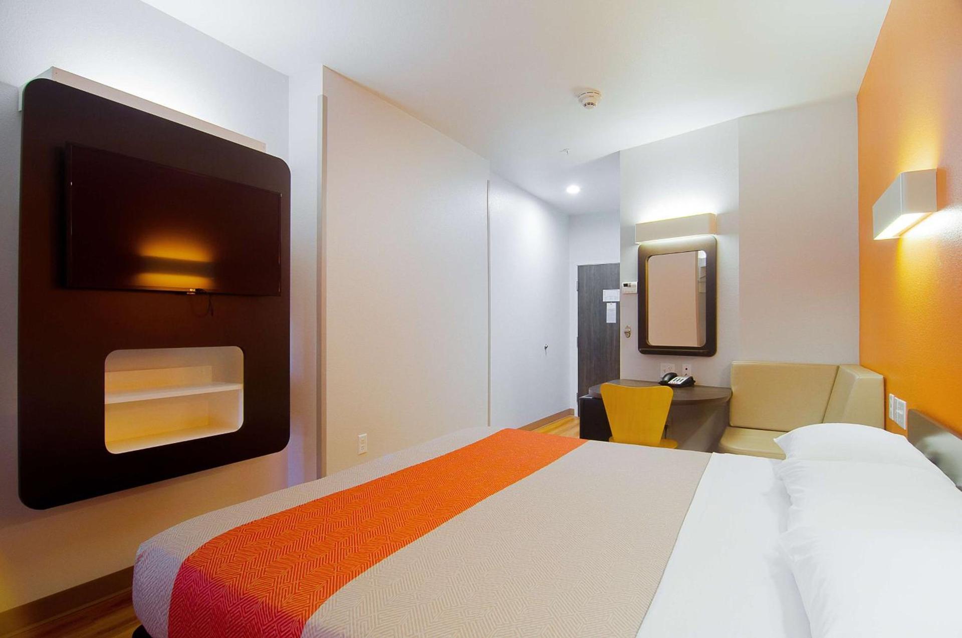 Motel 6-Midland, TX photo 12