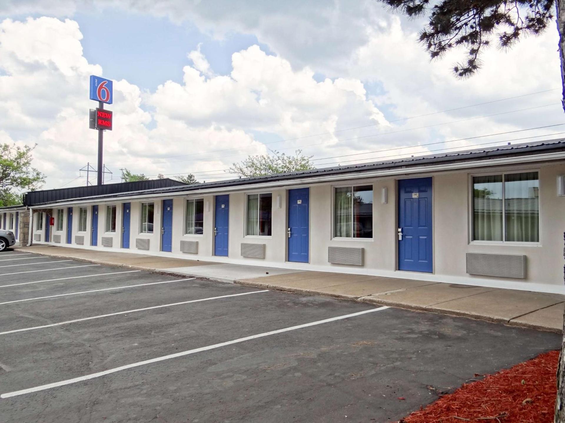 Motel 6-Erie, PA photo 61