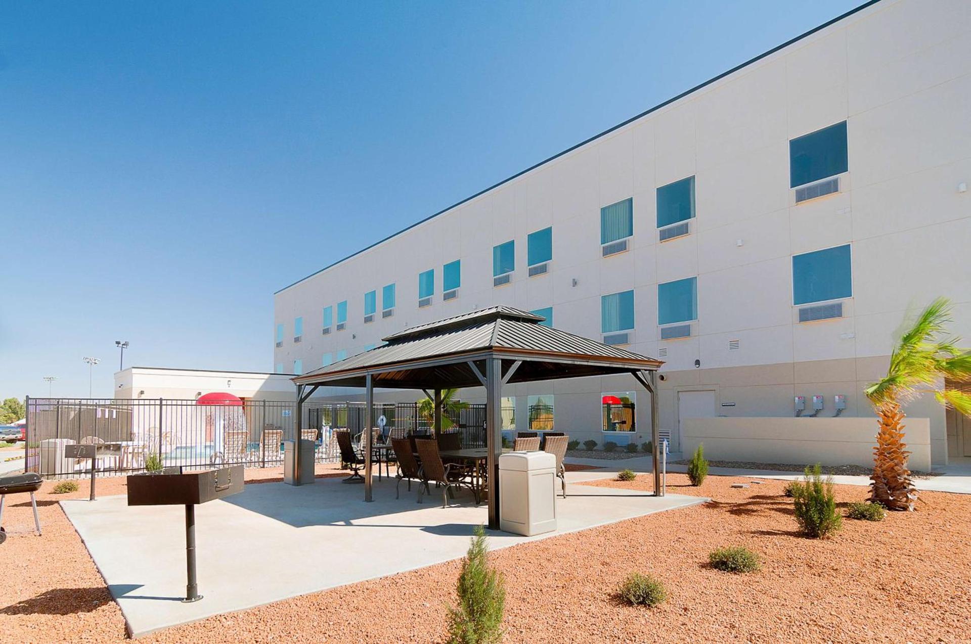 Motel 6-Midland, TX photo 2