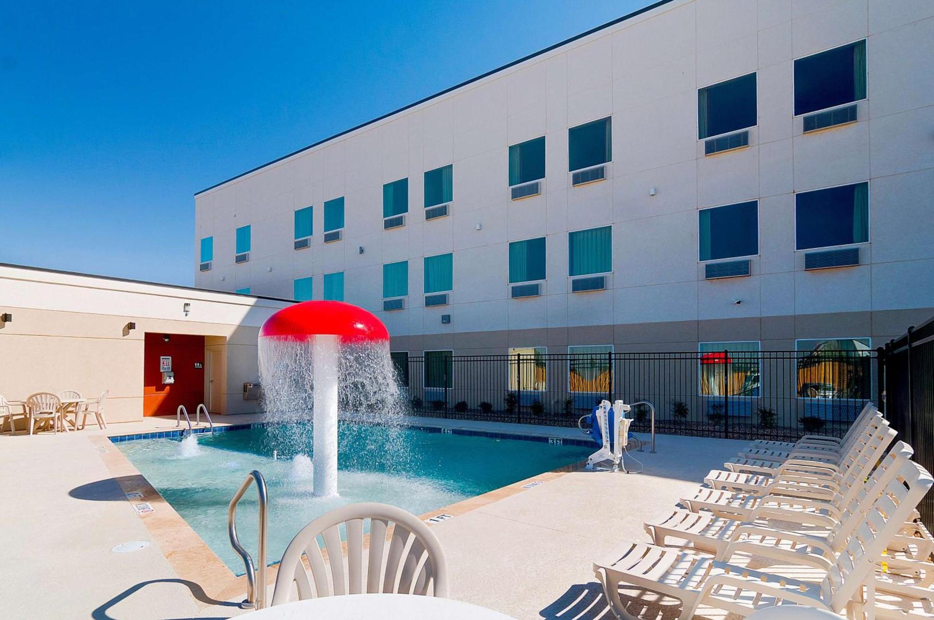 Motel 6-Midland, TX photo 4