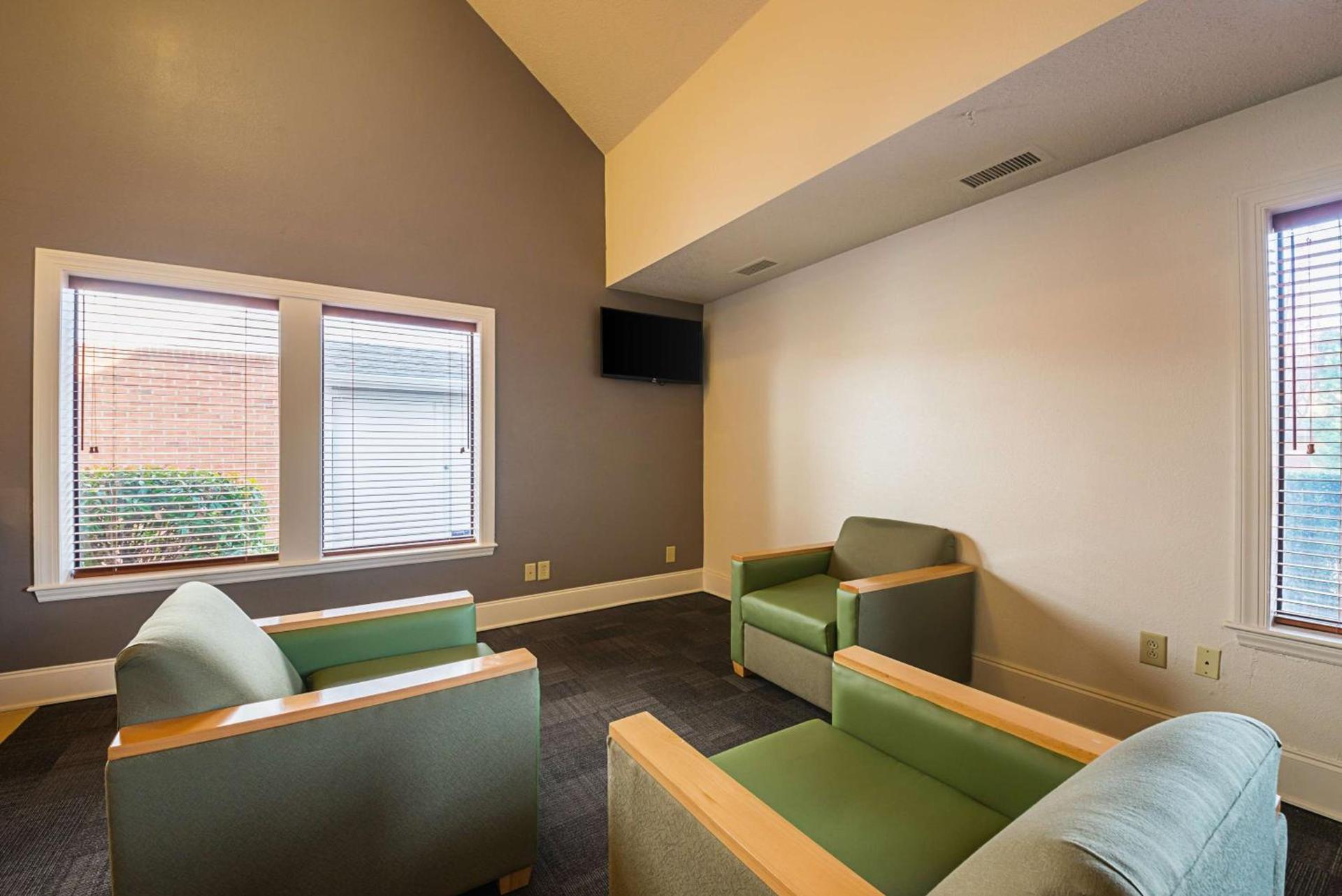 Studio 6 Extended Stay - Greensboro, NC photo 19