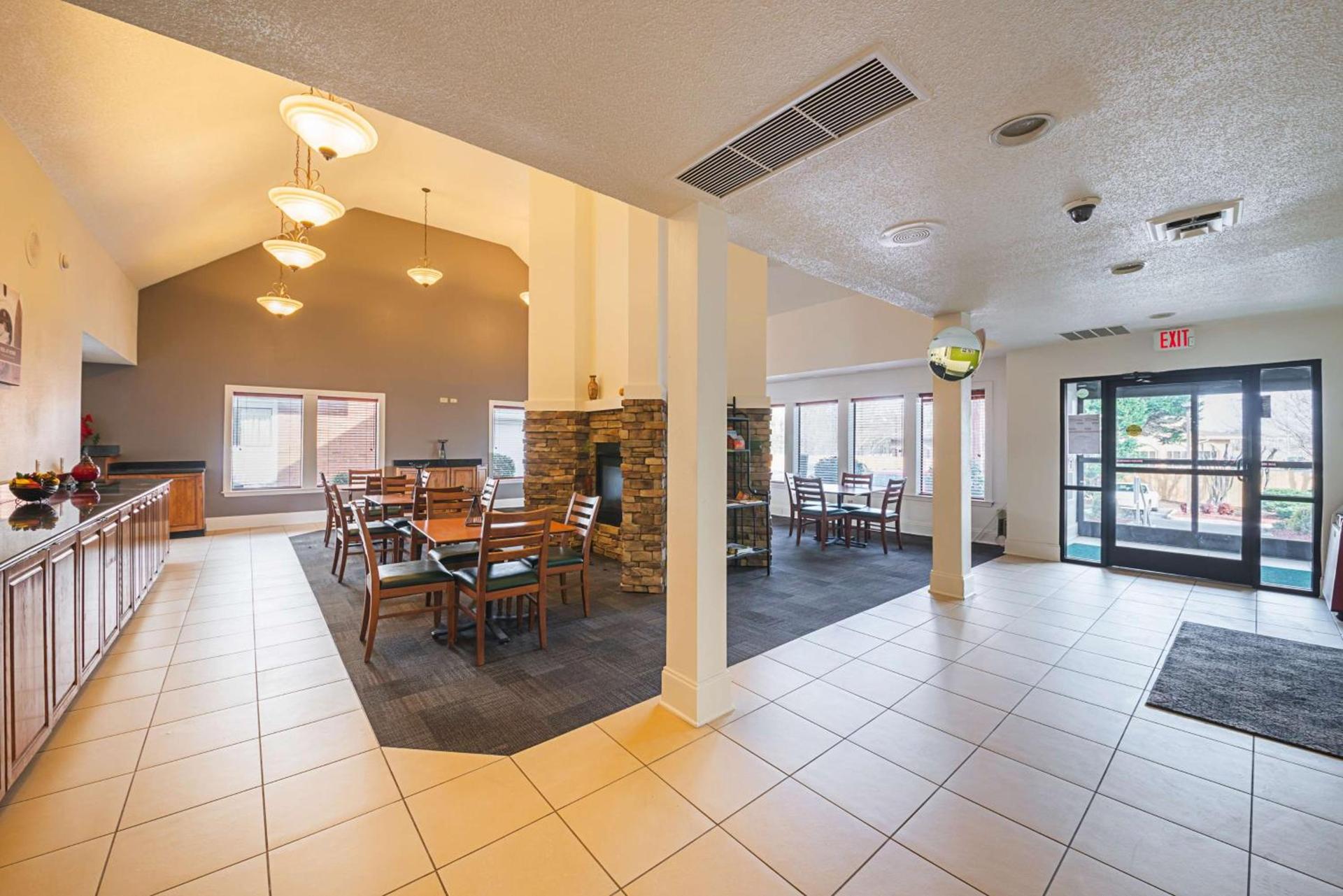 Studio 6 Extended Stay - Greensboro, NC photo 21