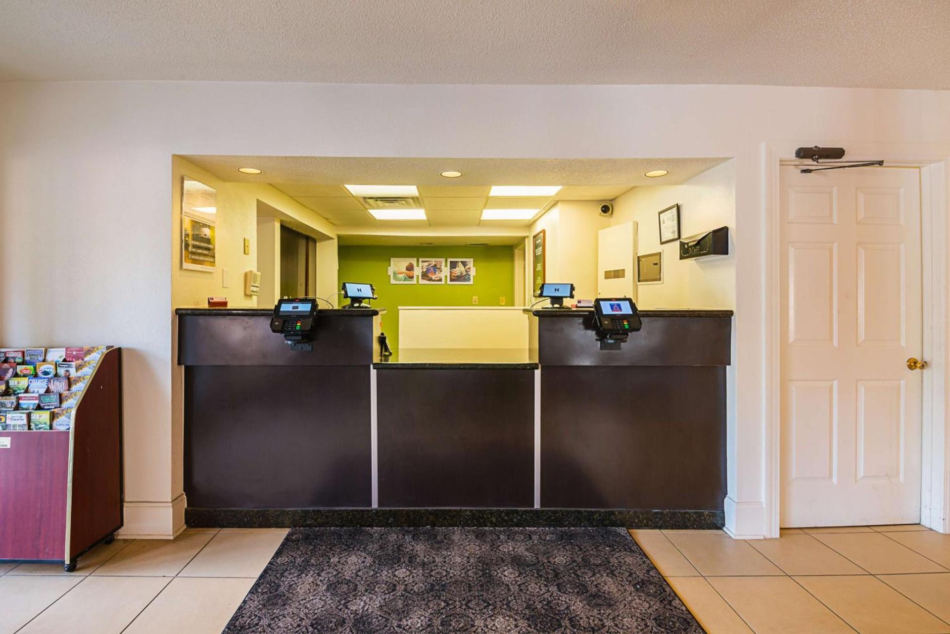 Studio 6 Extended Stay - Greensboro, NC photo 23