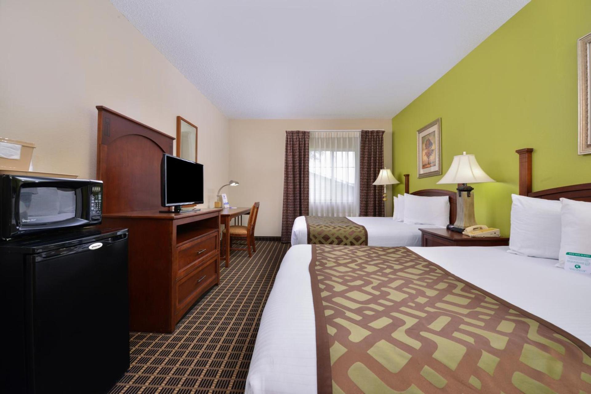 Regency Inn Geneseo IL photo 7