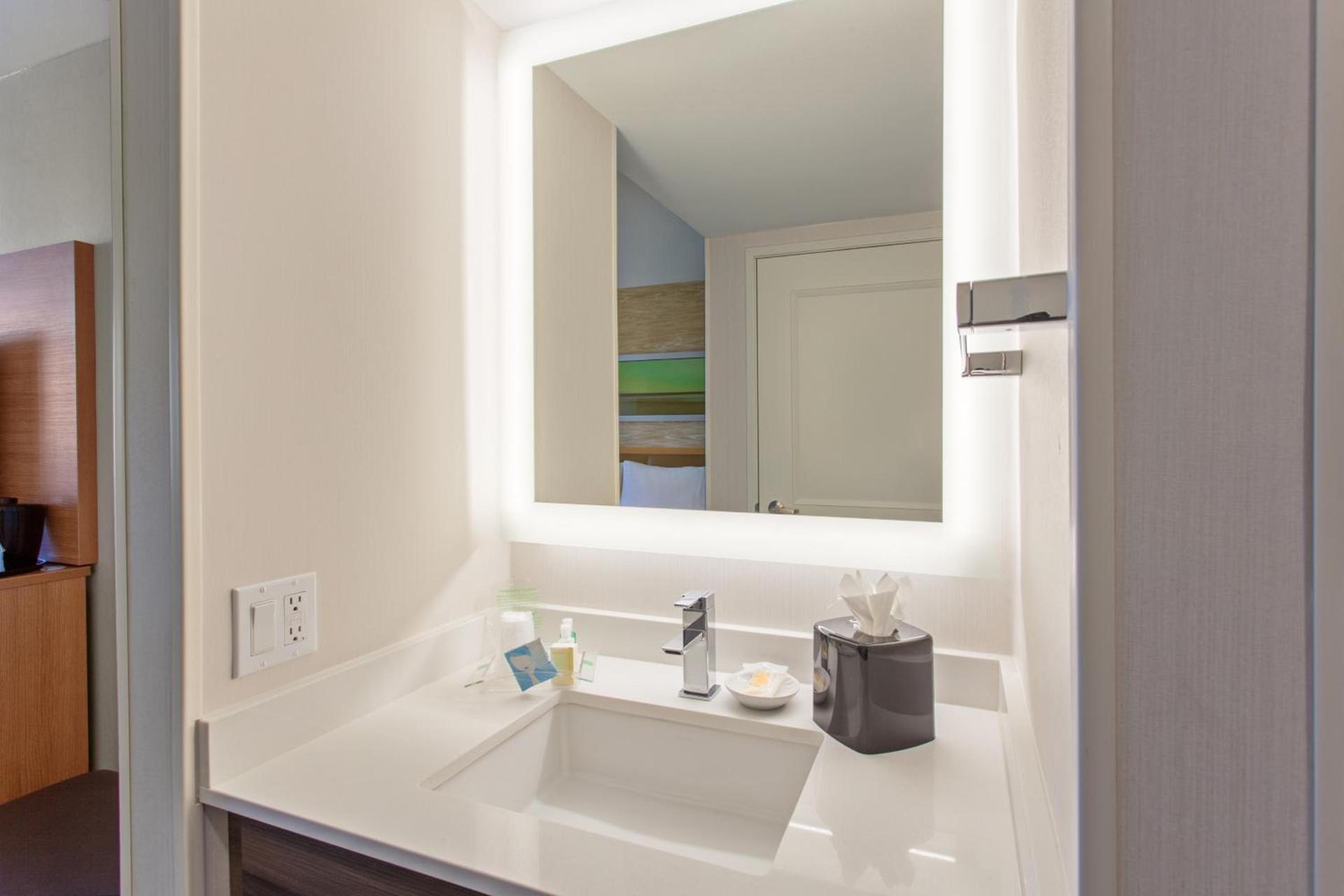 Holiday Inn Diamond Bar - Pomona by IHG photo 4