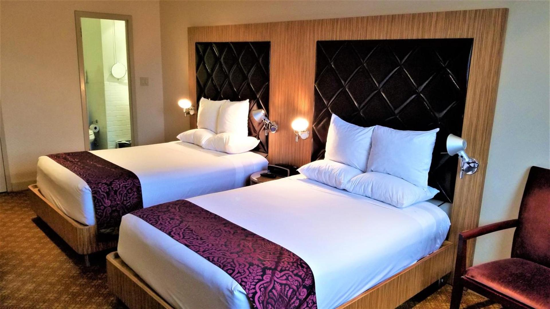 Night Hotel Broadway photo 26