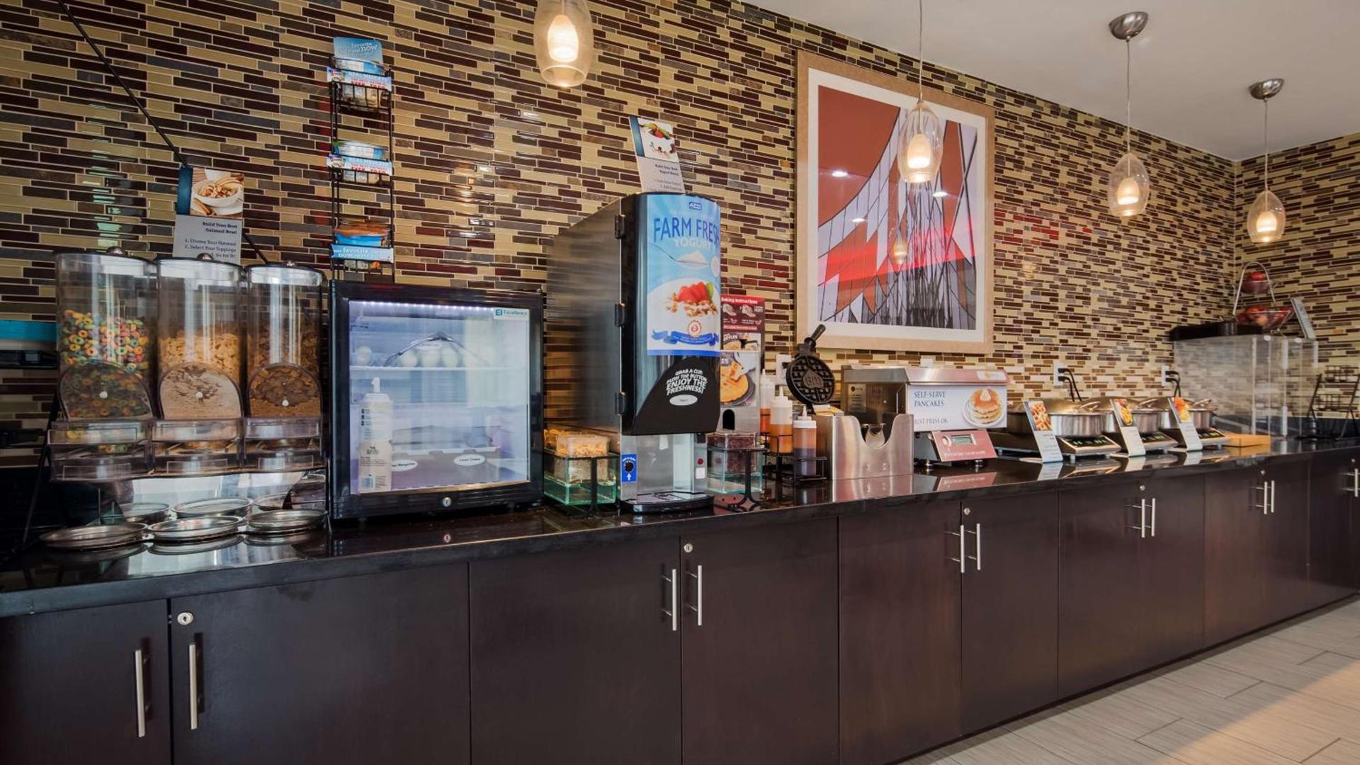 Best Western Casino Inn photo 38