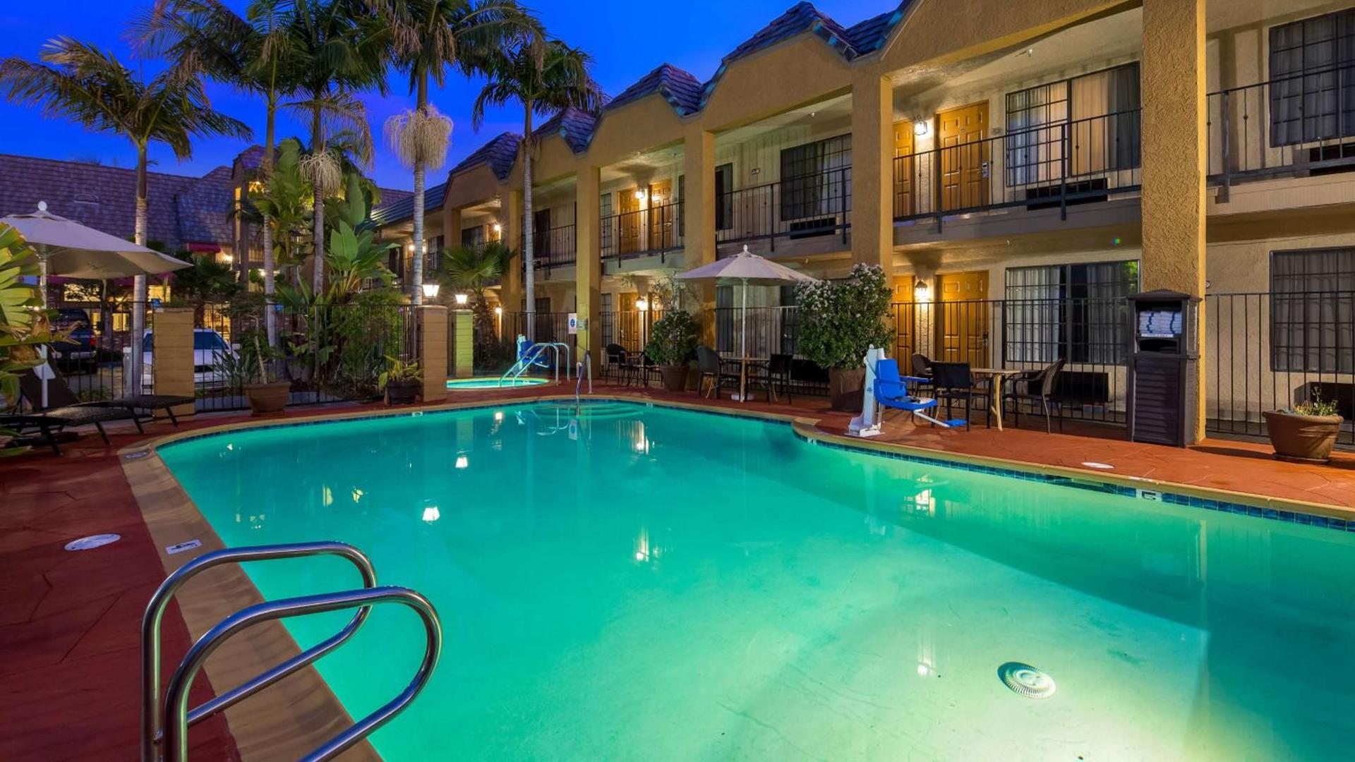 Best Western Palm Garden Inn photo 5