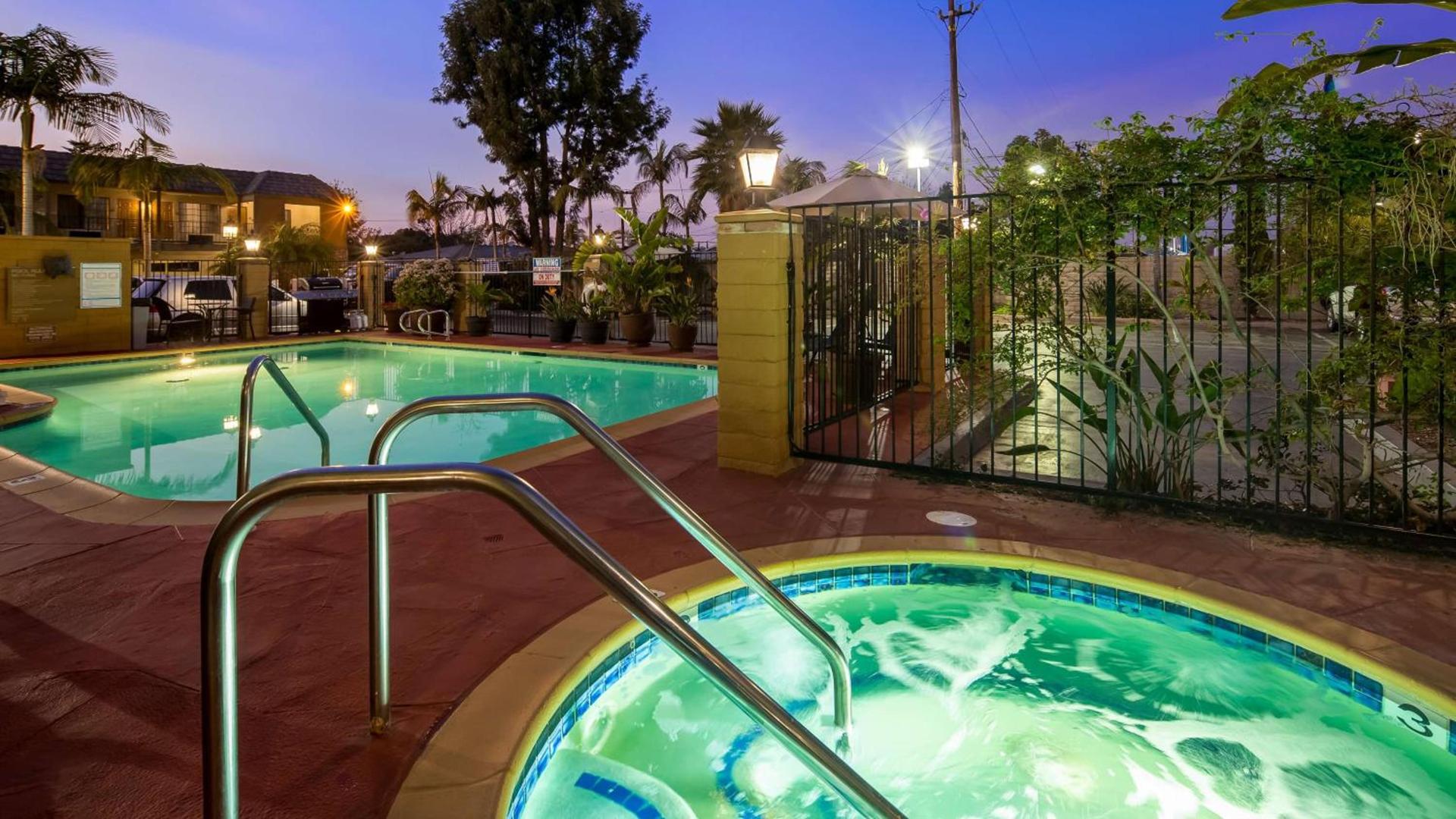 Best Western Palm Garden Inn photo 6