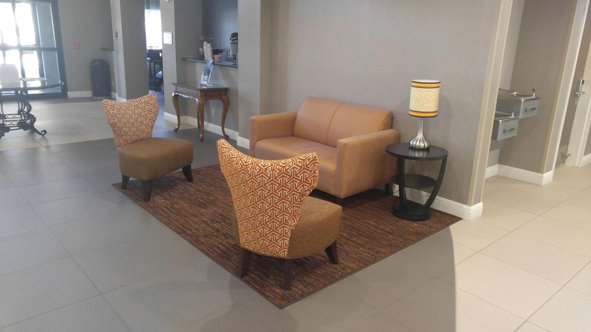 Best Western Plus Delta Inn & Suites photo 10
