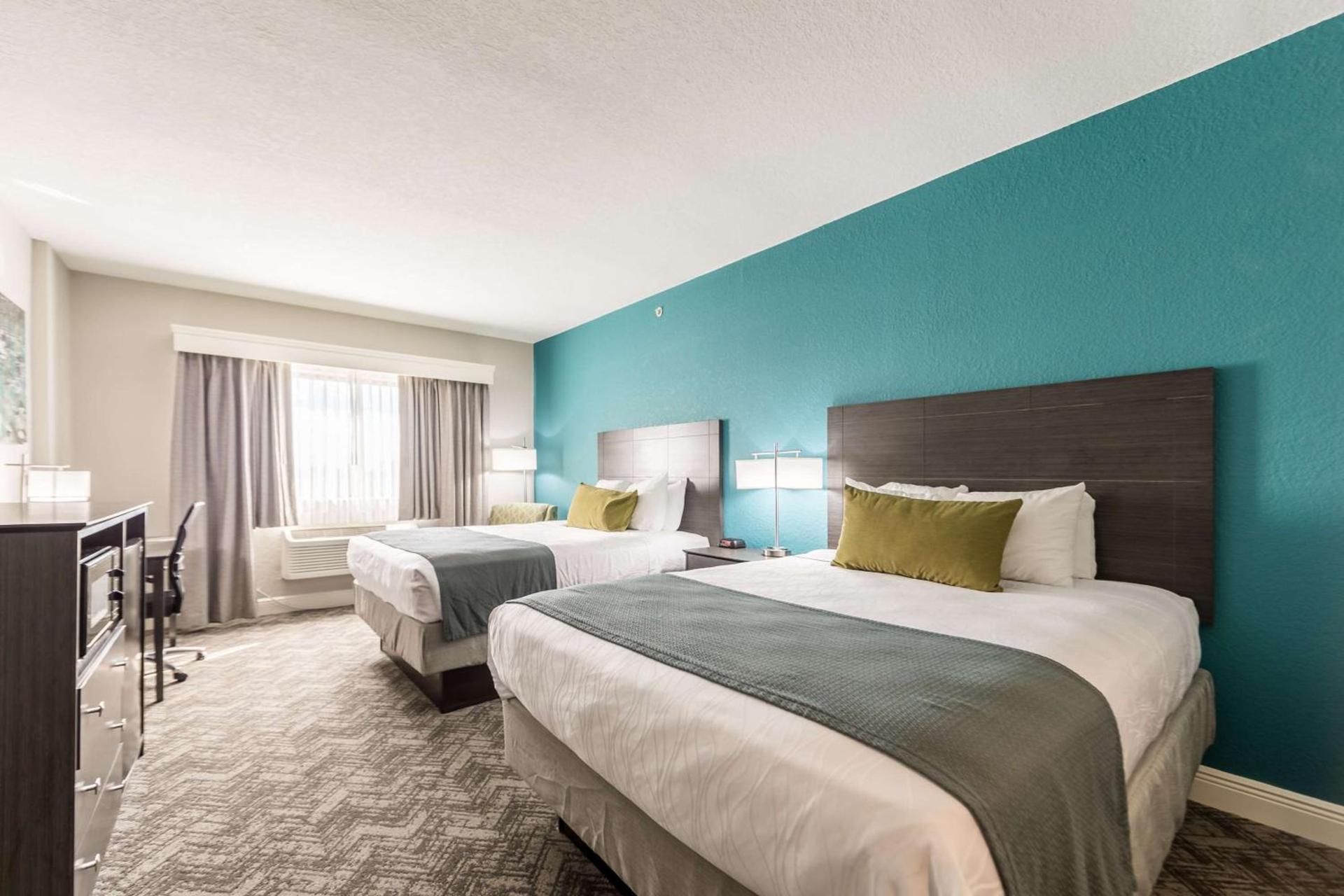 Best Western Plus Sebastian Hotel & Suites photo 45
