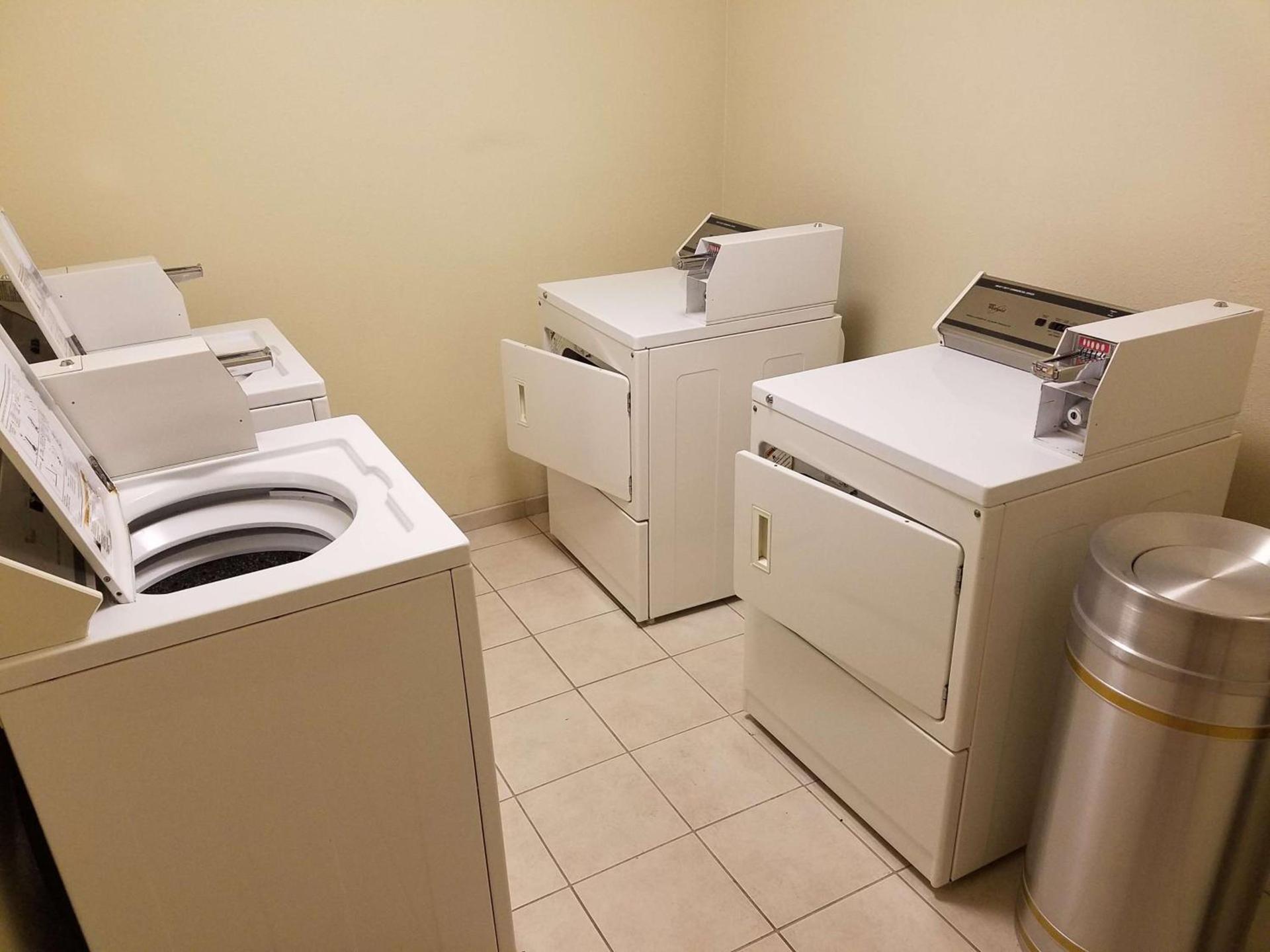 Best Western Plus Rivershore Hotel photo 23