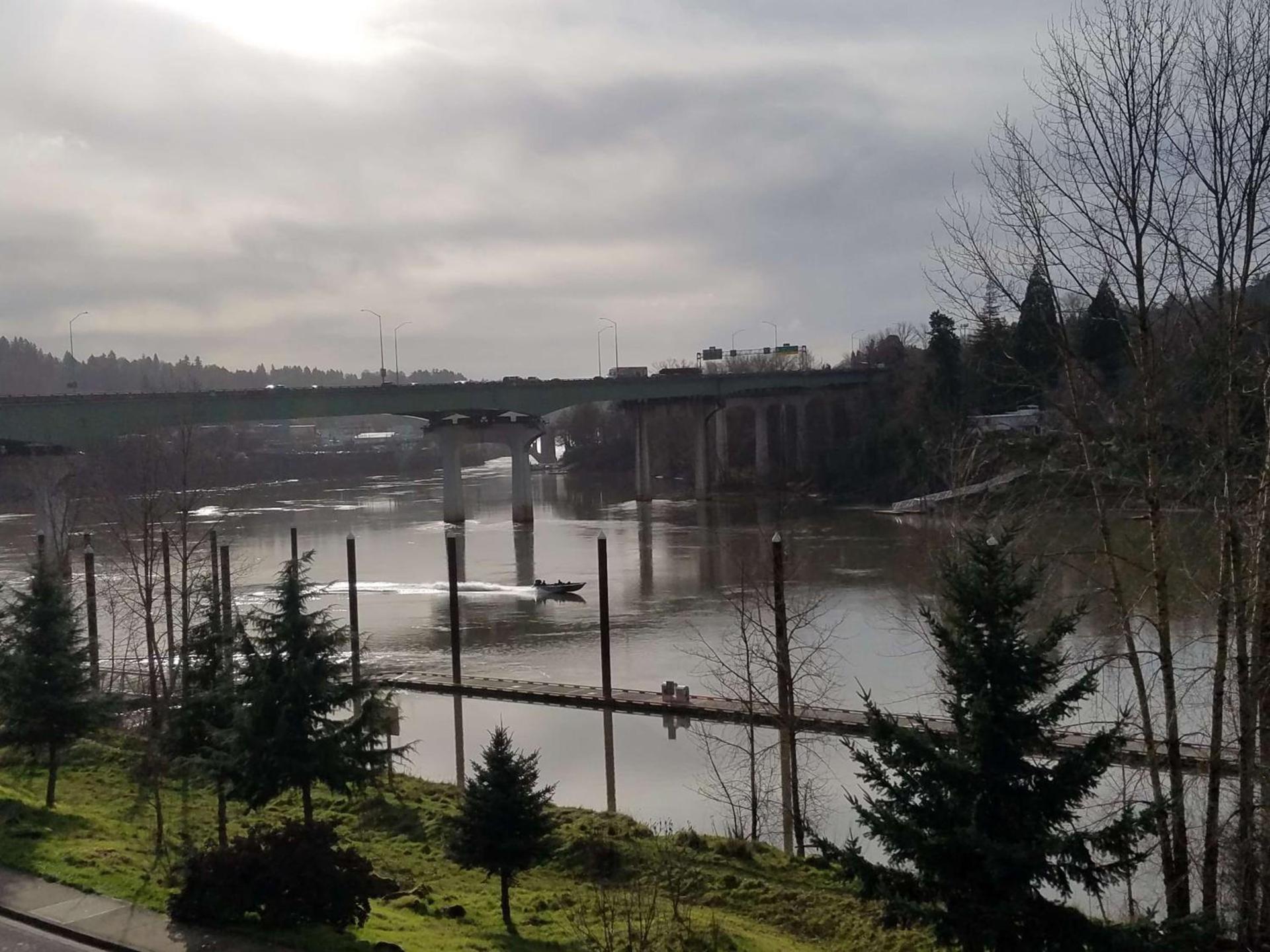 Best Western Plus Rivershore Hotel photo 29