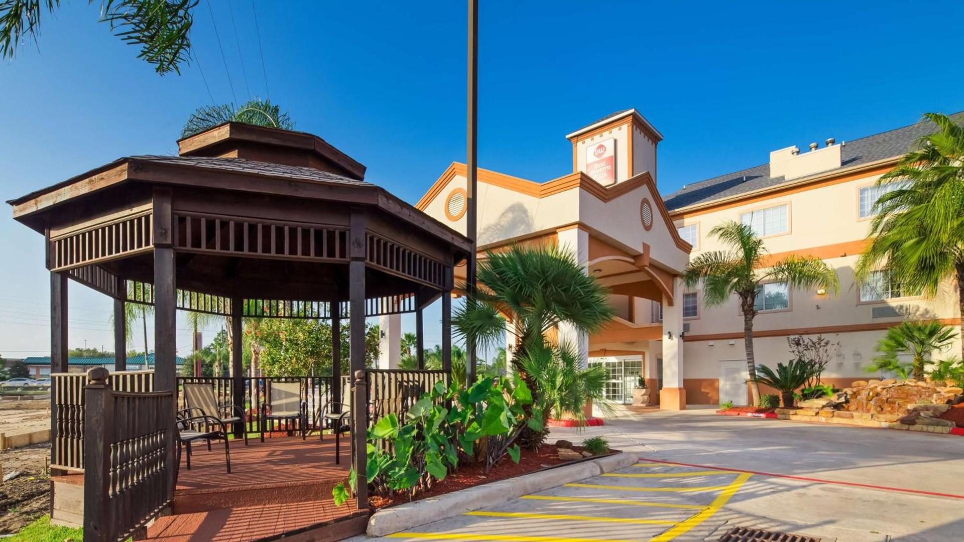 Best Western Plus Houston Atascocita Inn & Suites photo 26