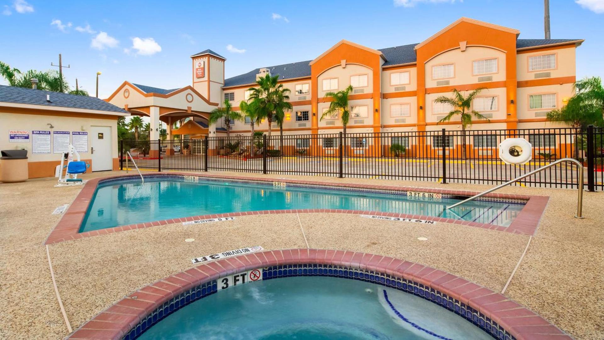 Best Western Plus Houston Atascocita Inn & Suites photo 8