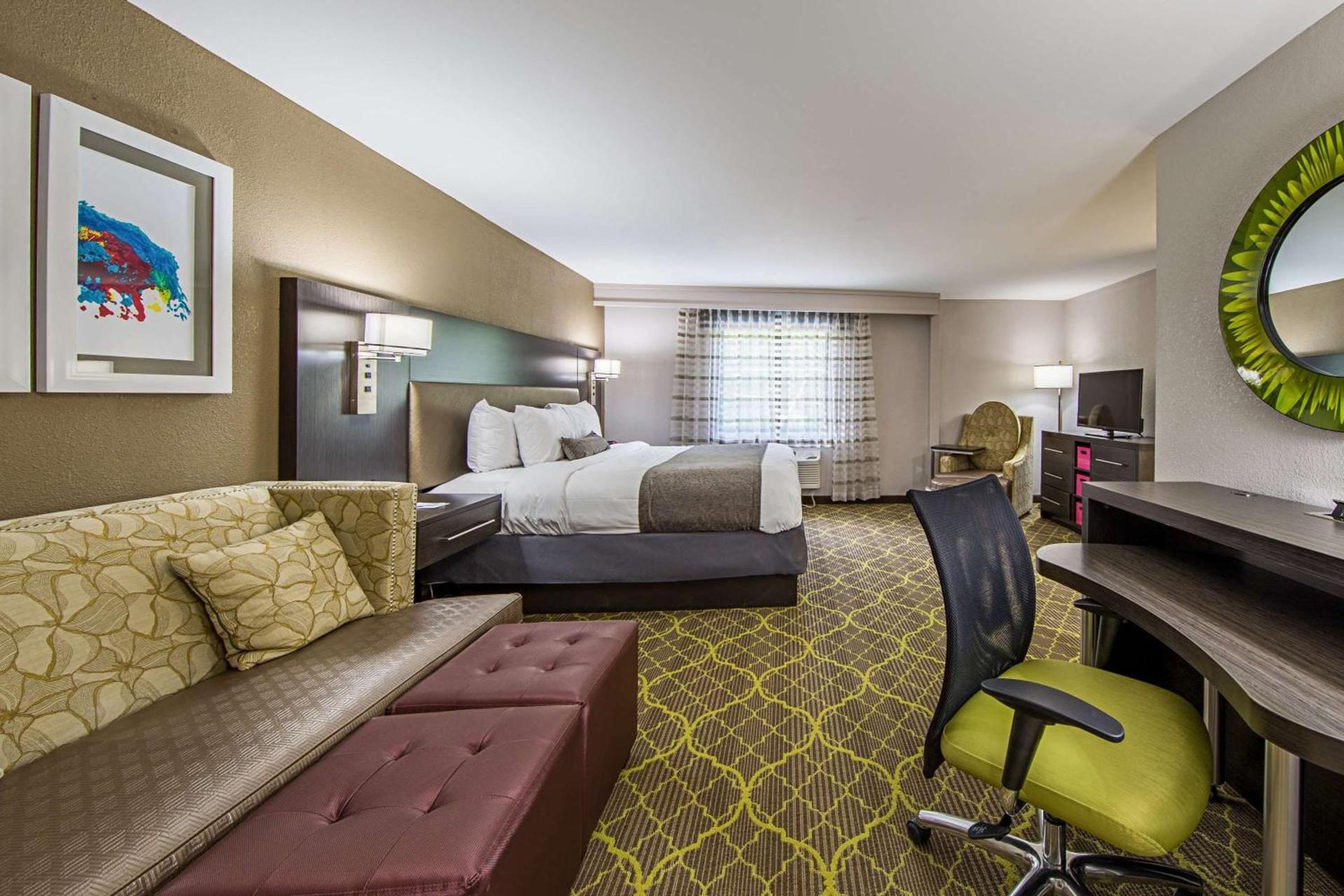 Best Western Plus Clemson Hotel & Conference Center photo 42