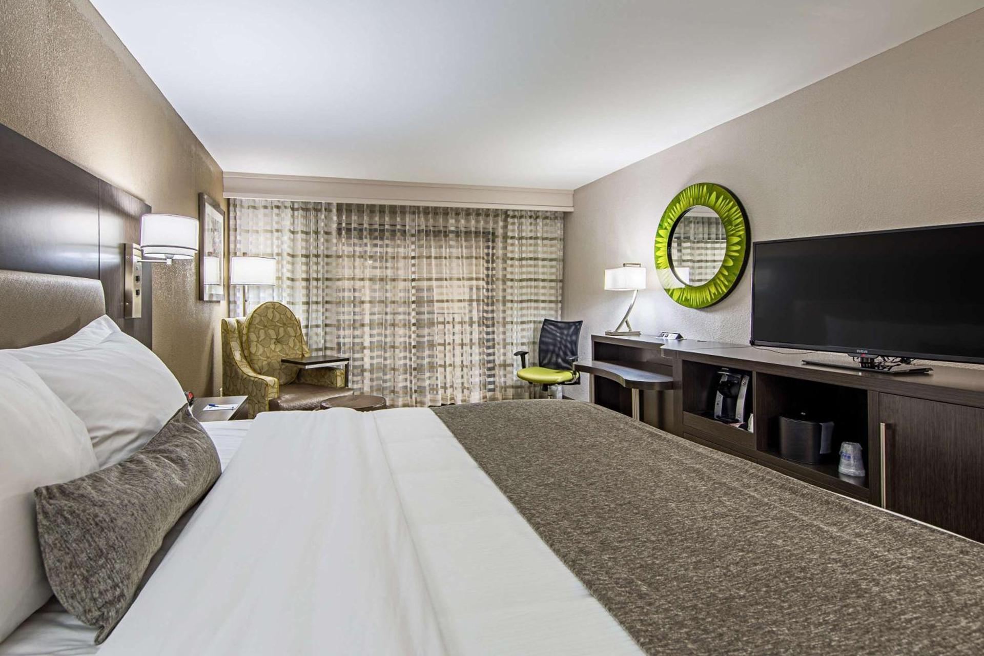 Best Western Plus Clemson Hotel & Conference Center photo 47