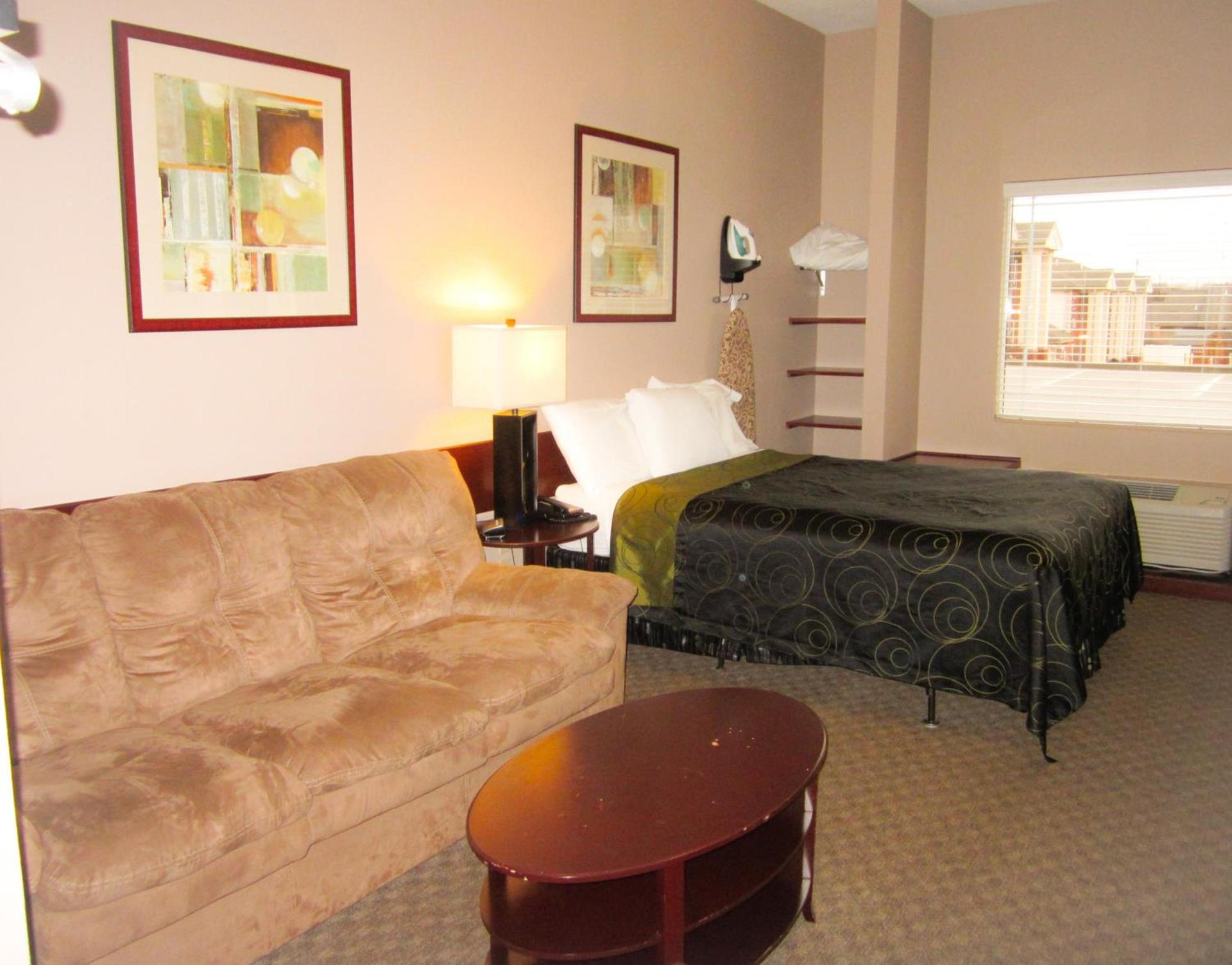 Bell's Extended Stay and Suites photo 23
