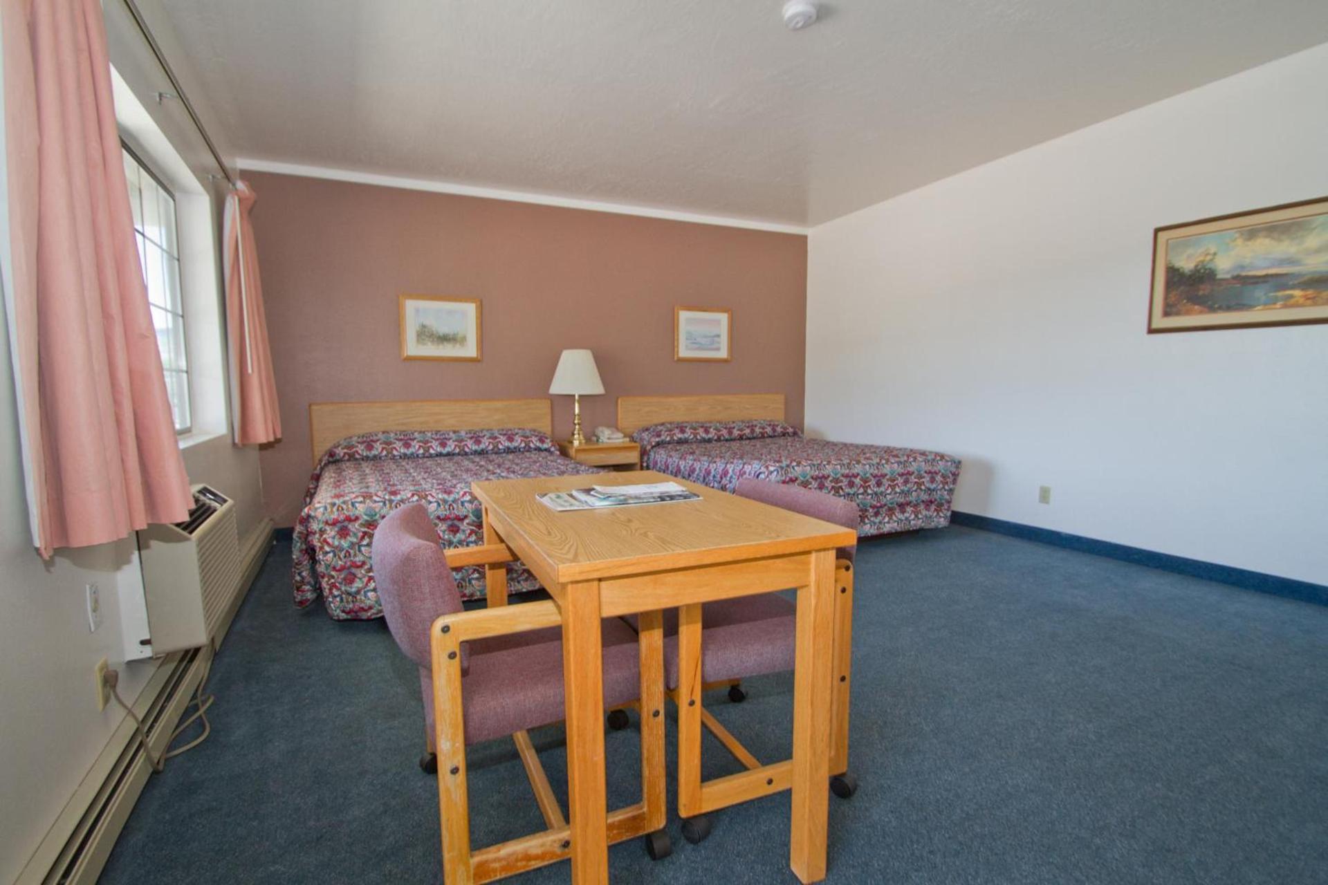 Brooks St. Motor Inn photo 20