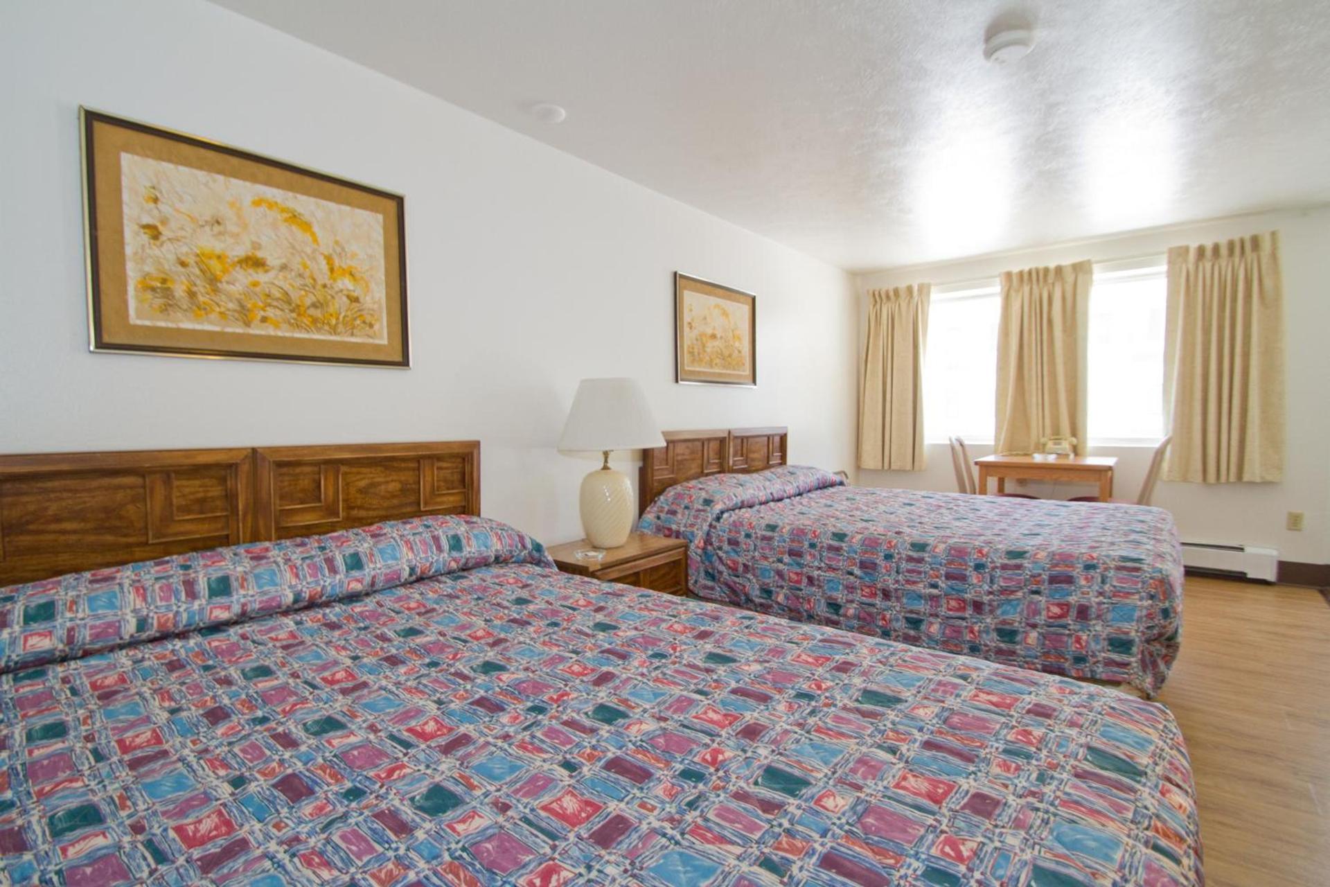 Brooks St. Motor Inn photo 11