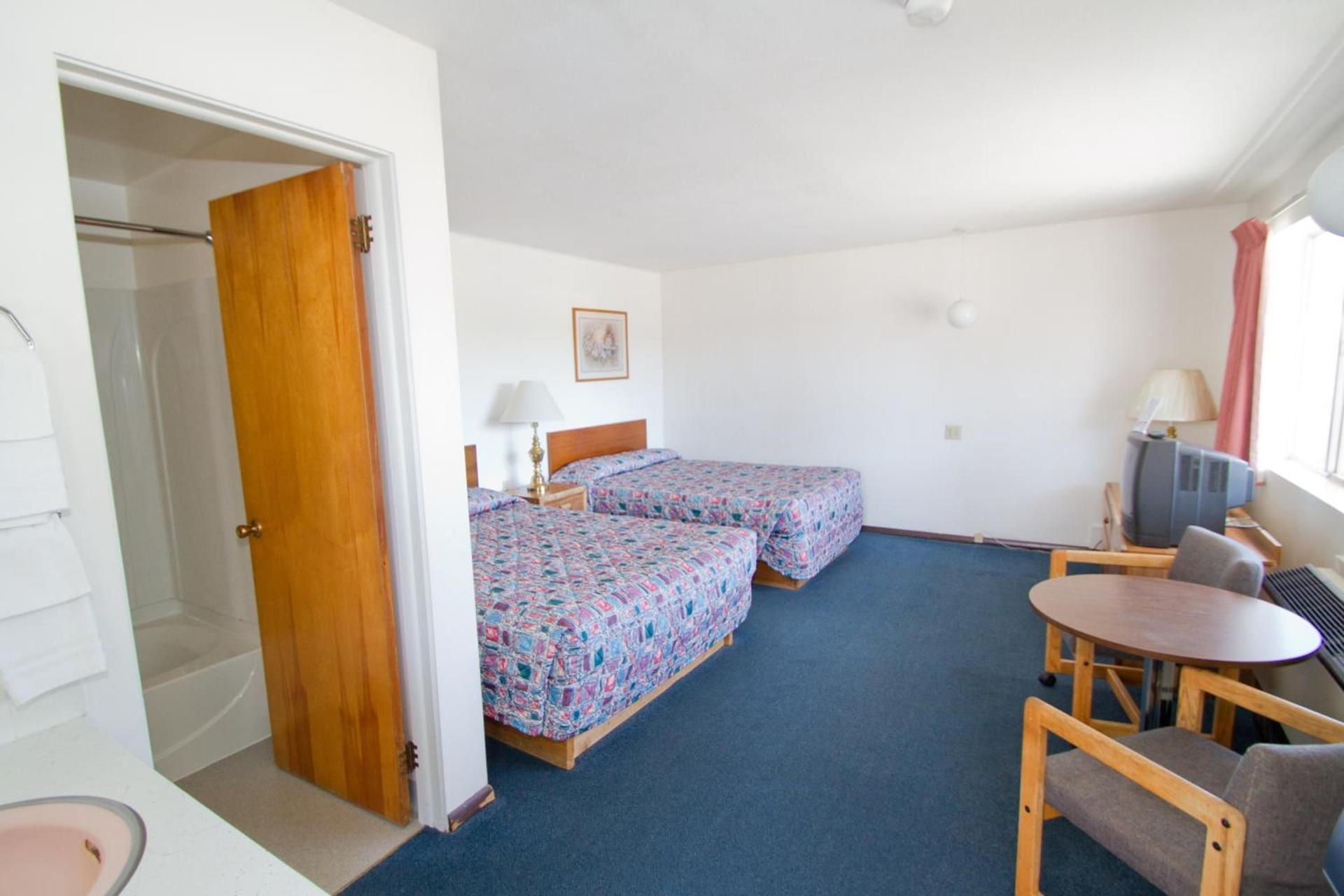 Brooks St. Motor Inn photo 9