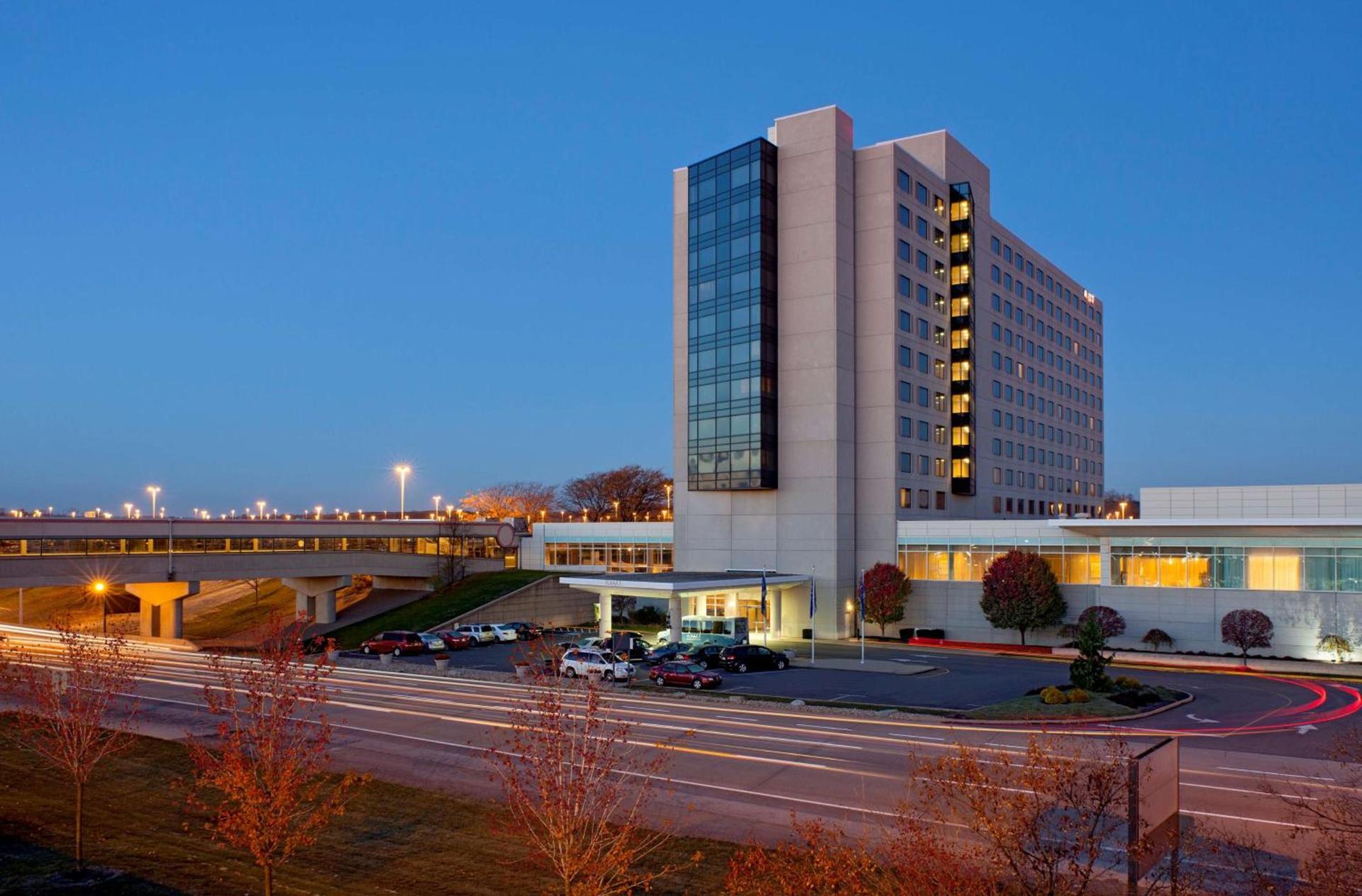 Hyatt Regency Pittsburgh International Airport photo 1