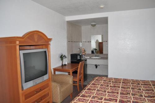 The Palace Inn photo 2