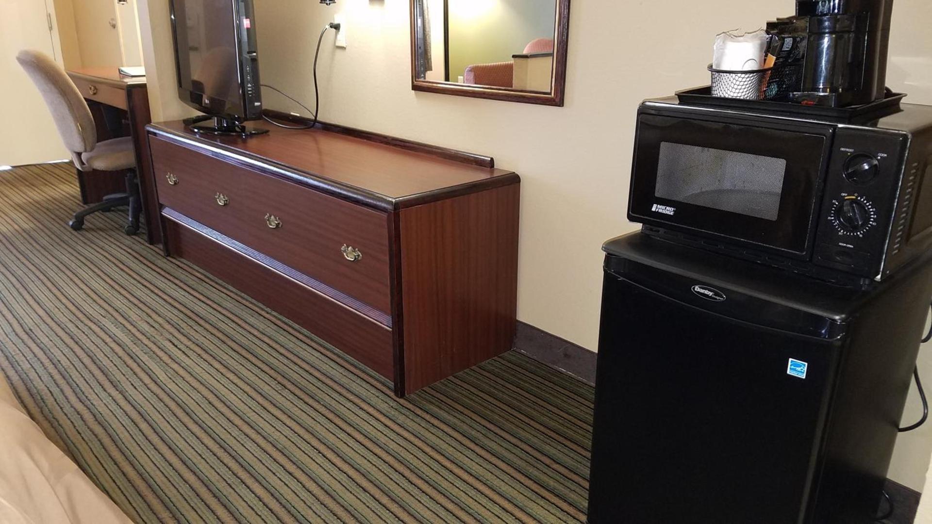 Quality Inn Alexandria photo 9
