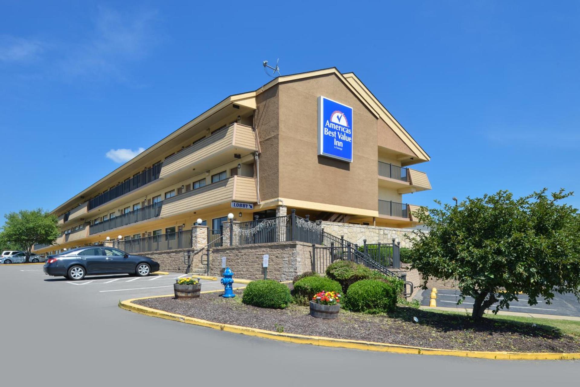 Americas Best Value Inn-Pittsburgh Airport photo 26