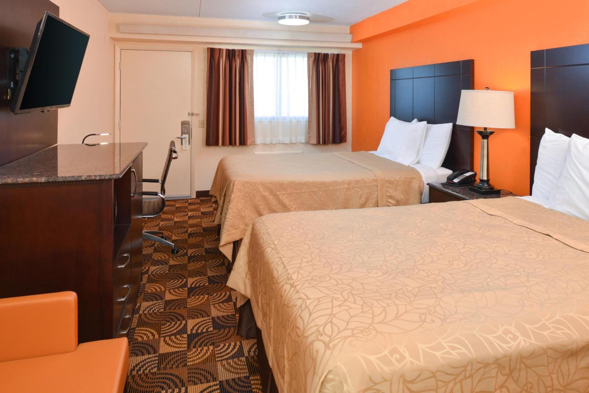 Americas Best Value Inn-Pittsburgh Airport photo 10