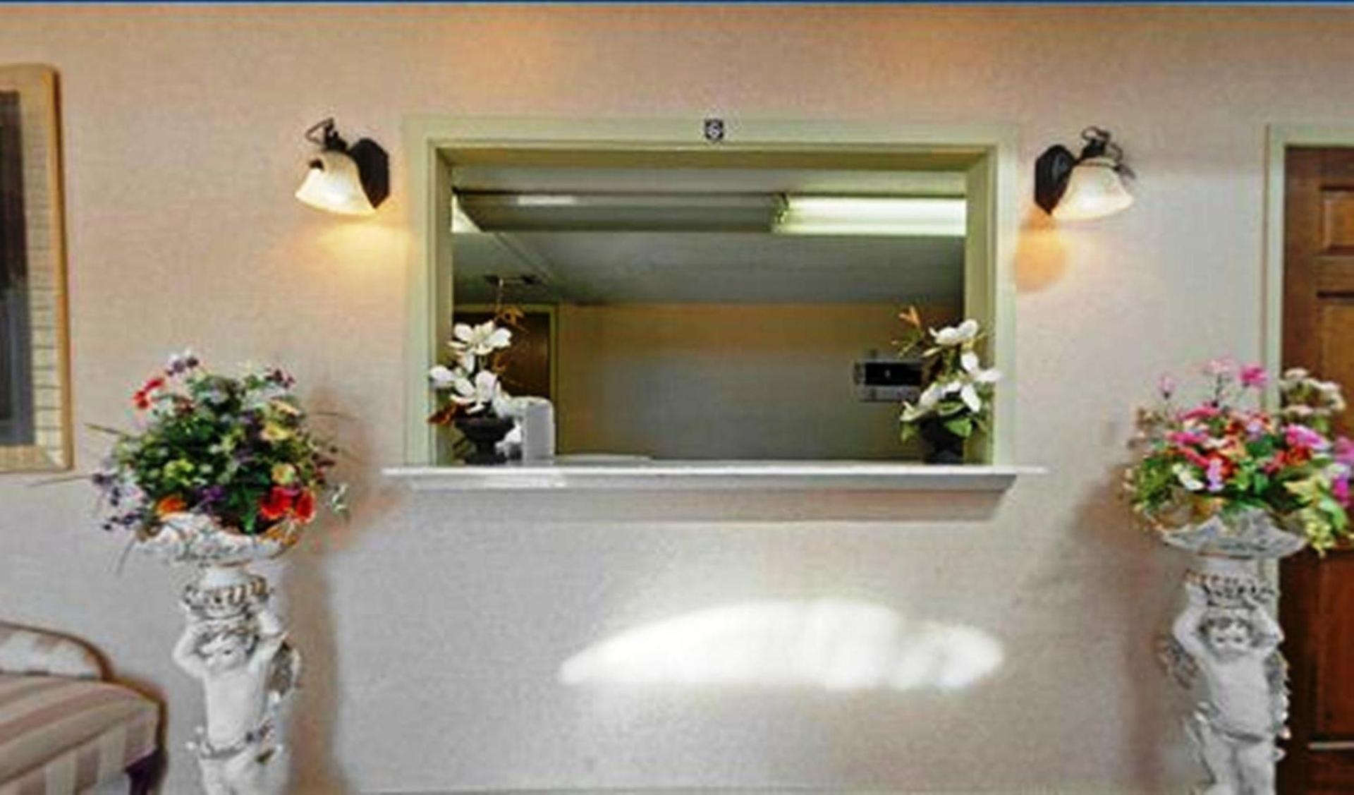 Americas Best Value Inn Anderson SC photo 3