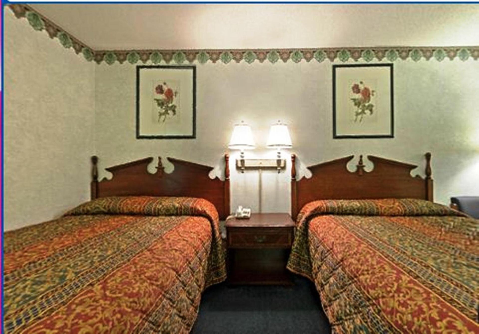 Americas Best Value Inn Anderson SC photo 11