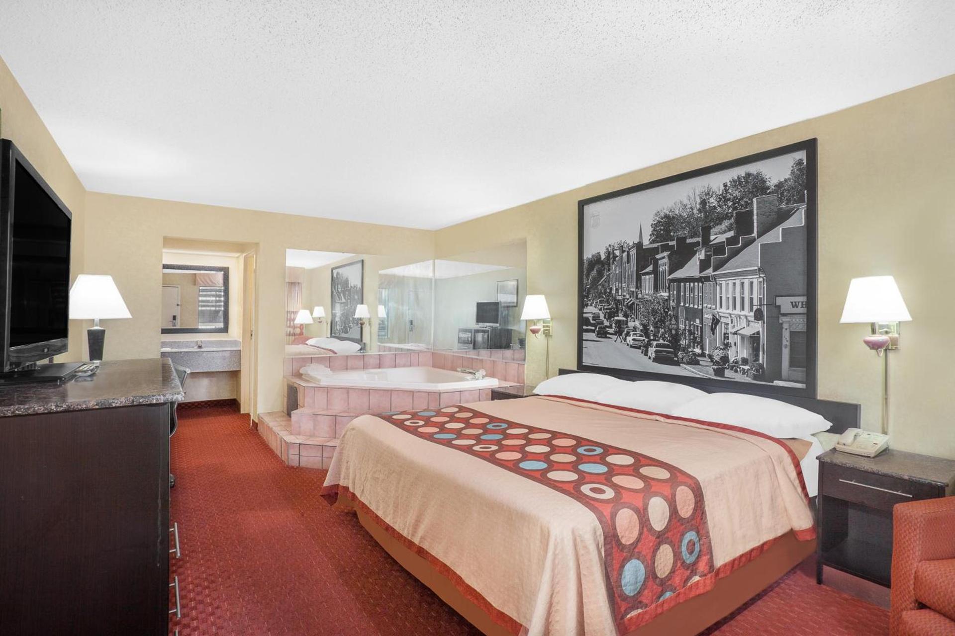 Super 8 by Wyndham Bulls Gap Greeneville Area photo 24