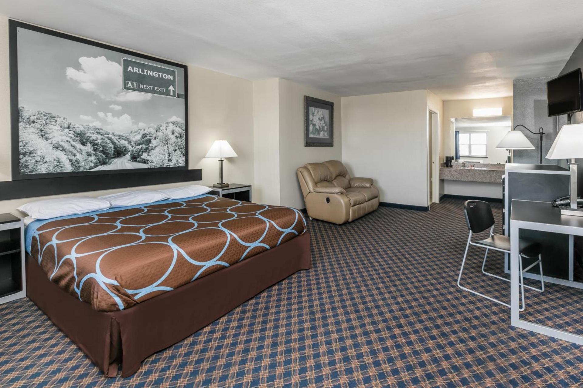 Super 8 by Wyndham Arlington Near AT&T Stadium photo 8