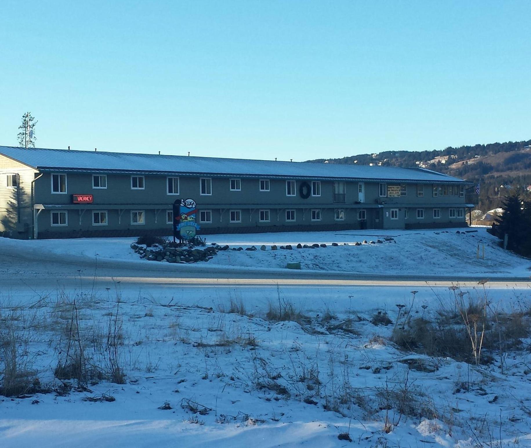 Beluga Lake Lodge photo 3