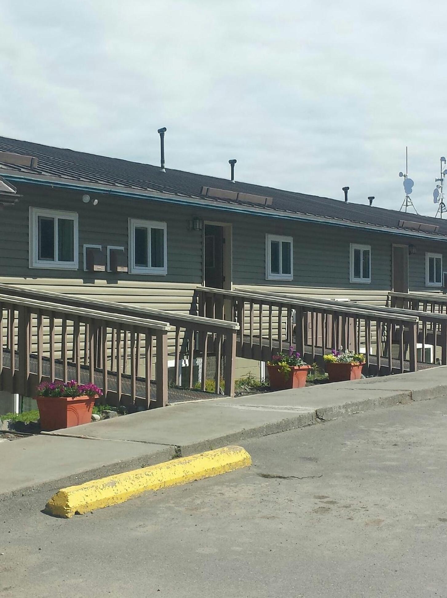 Beluga Lake Lodge photo 11