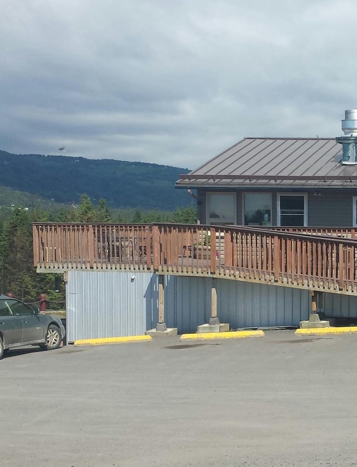 Beluga Lake Lodge photo 10