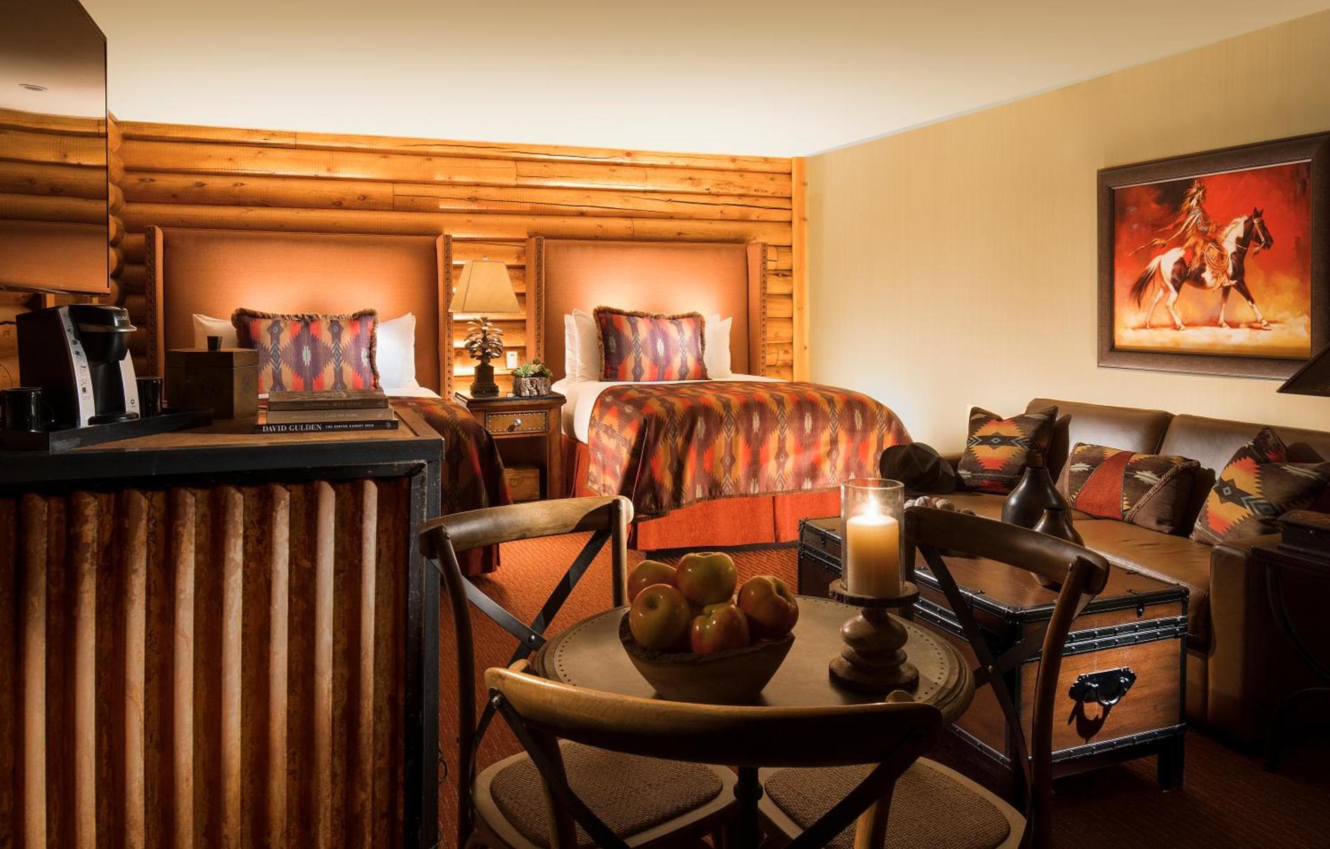 Rustic Inn Creekside photo 27