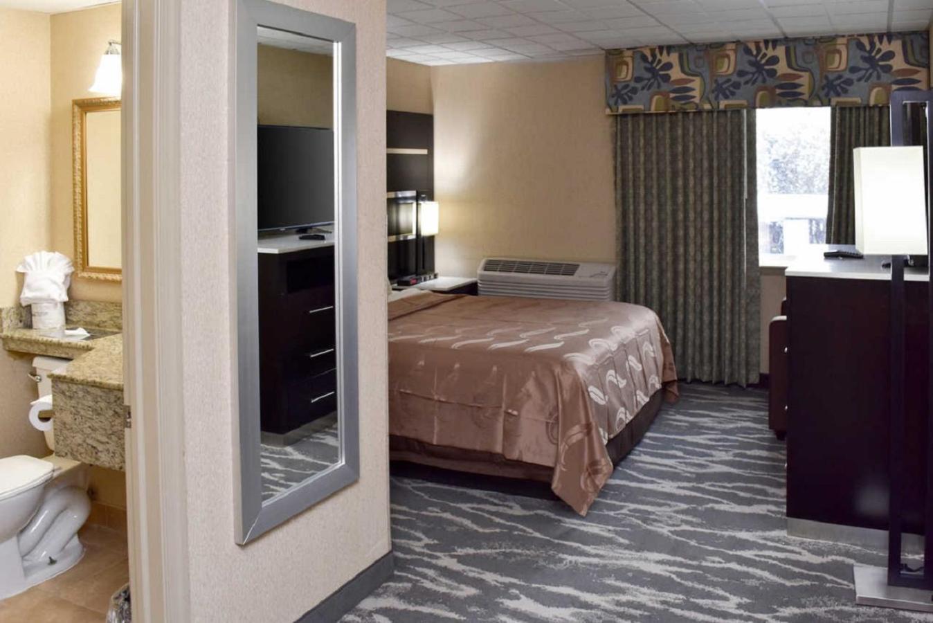 Quality Inn East Stroudsburg - Poconos photo 5