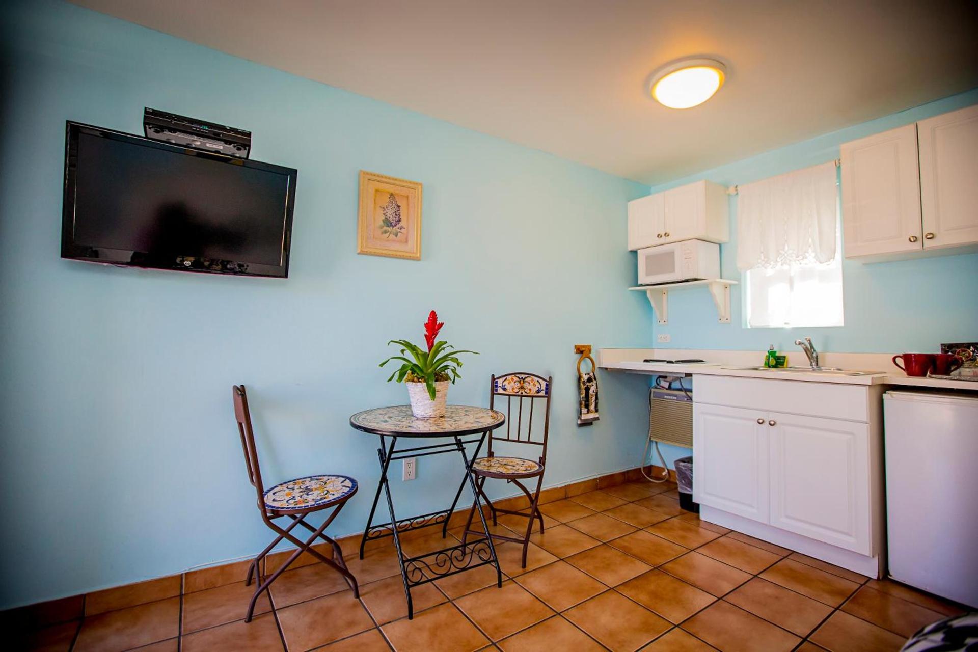 Leucadia Beach Inn photo 33