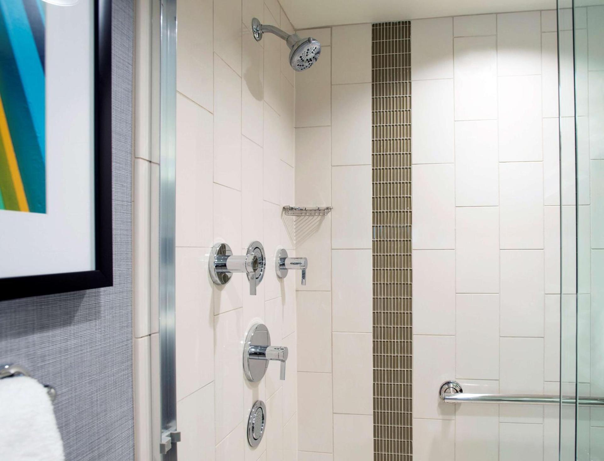 Hyatt Place Cincinnati/Sharonville Convention Center photo 69