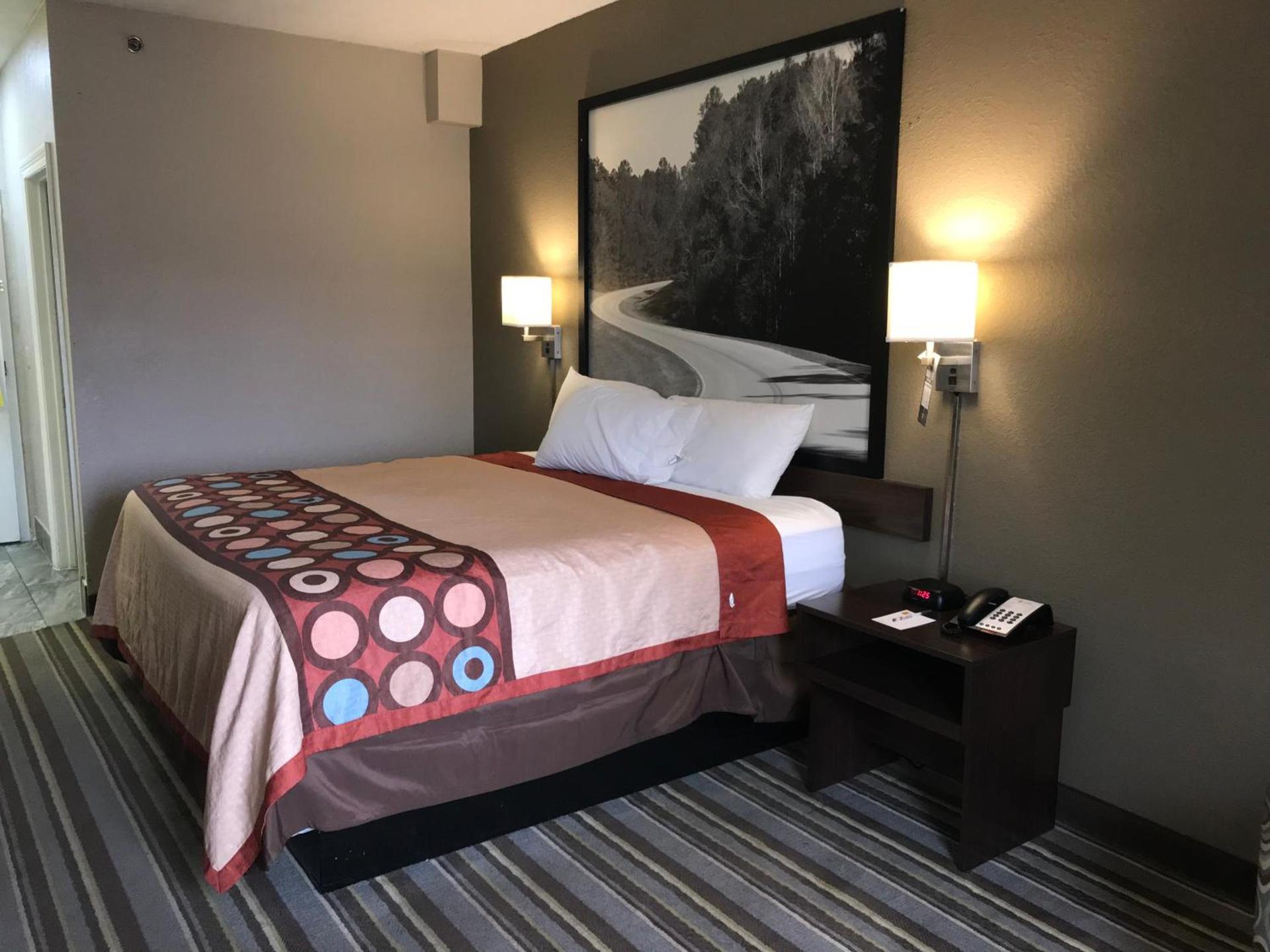 Super 8 by Wyndham Jackson Ridgeland photo 36
