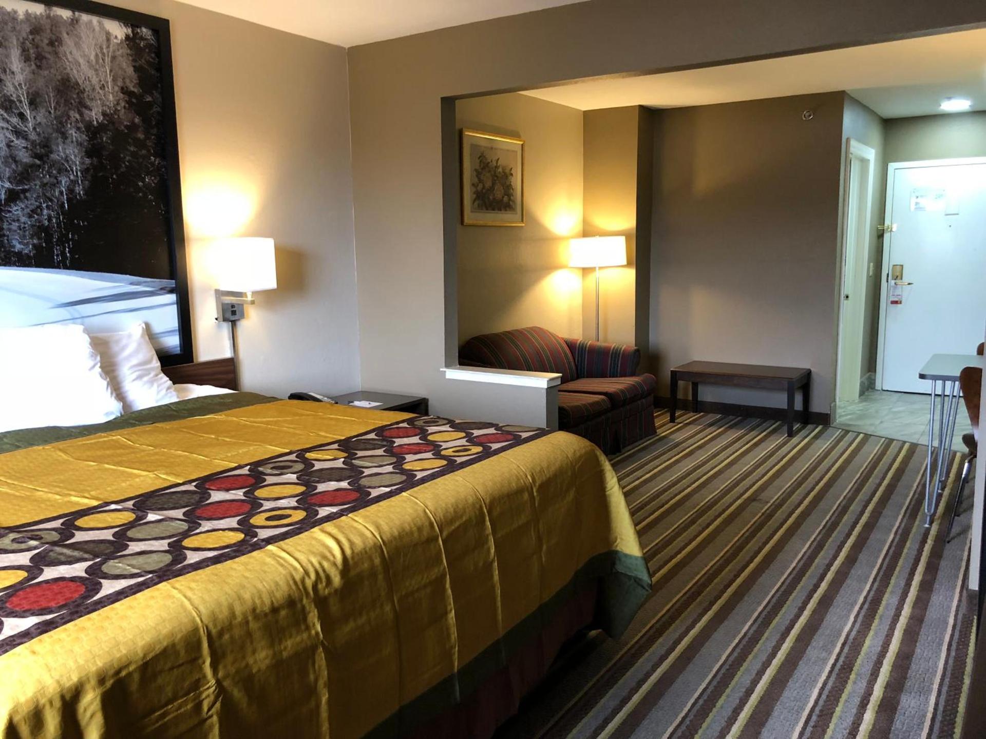 Super 8 by Wyndham Jackson Ridgeland photo 23