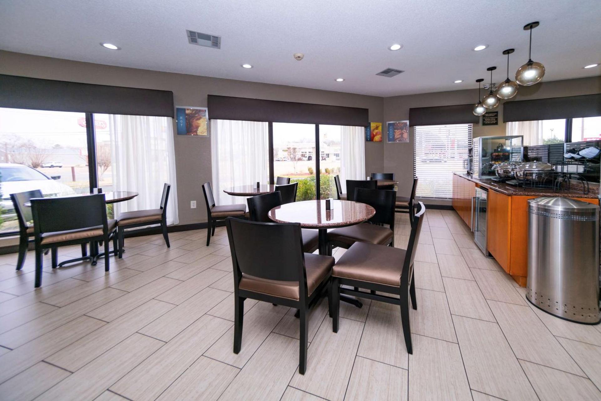 Best Western Airport Inn photo 7